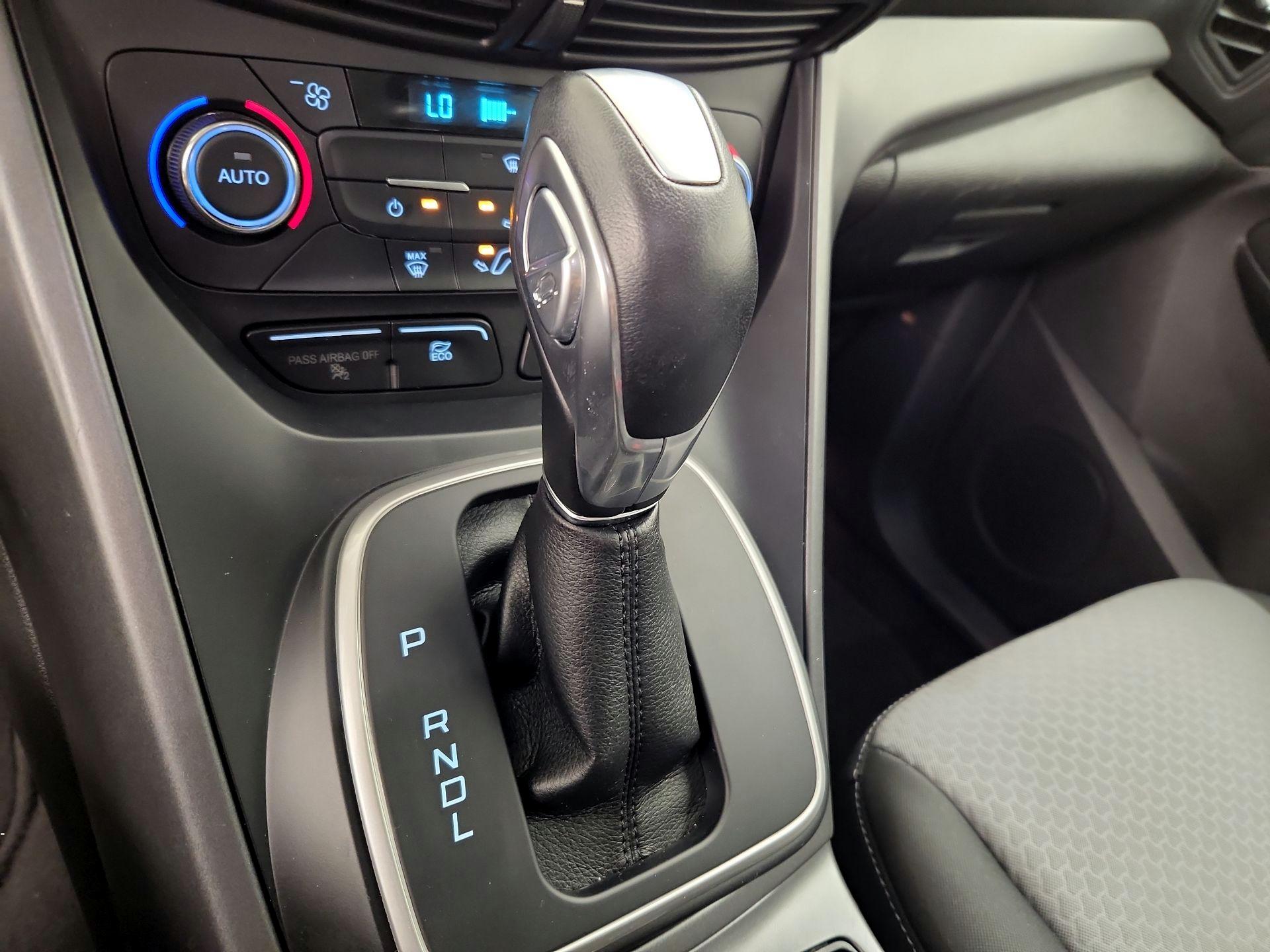 Thumbnail: 2017 Ford C-Max - 17