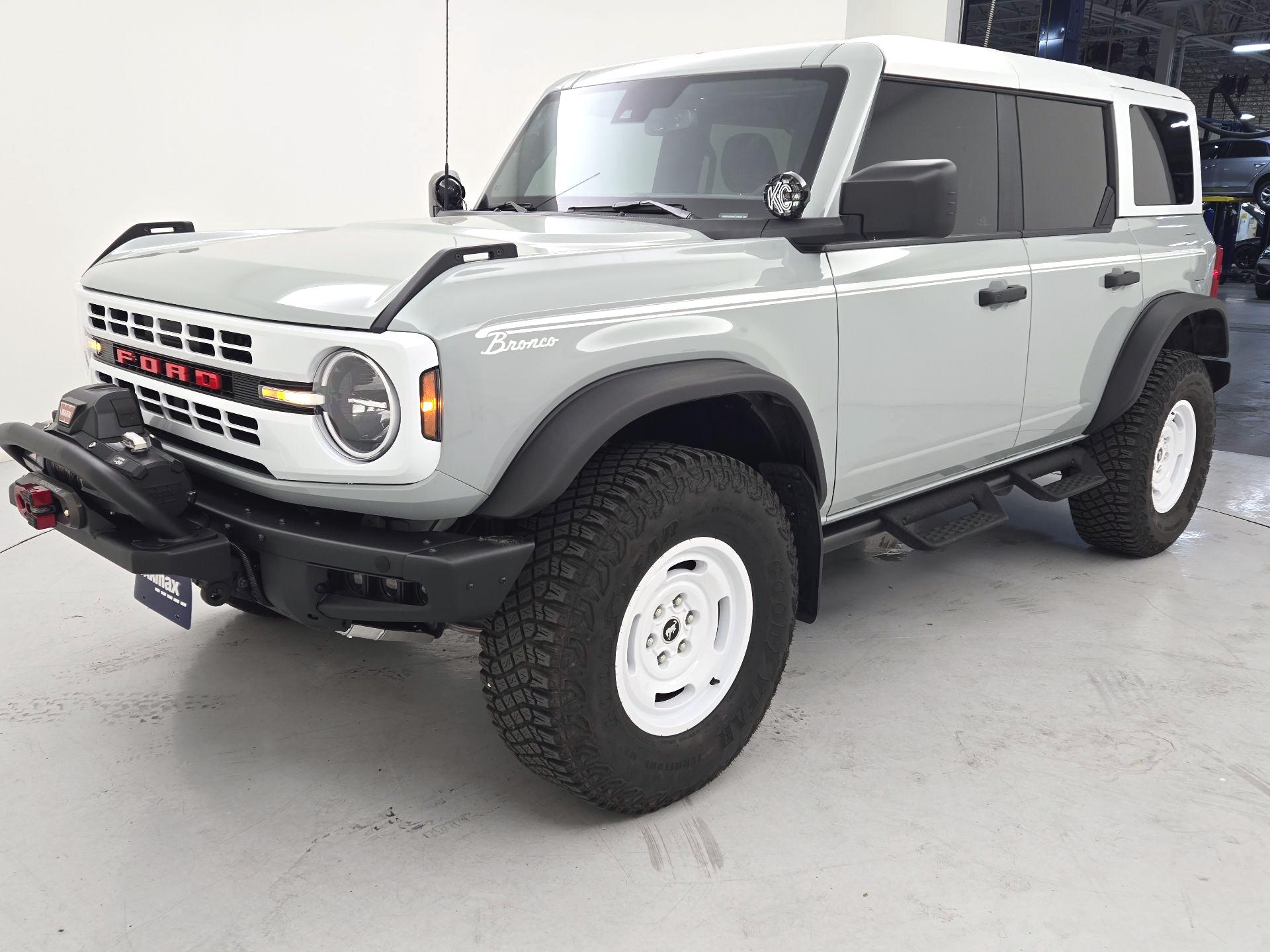 Thumbnail: 2023 Ford Bronco - 3