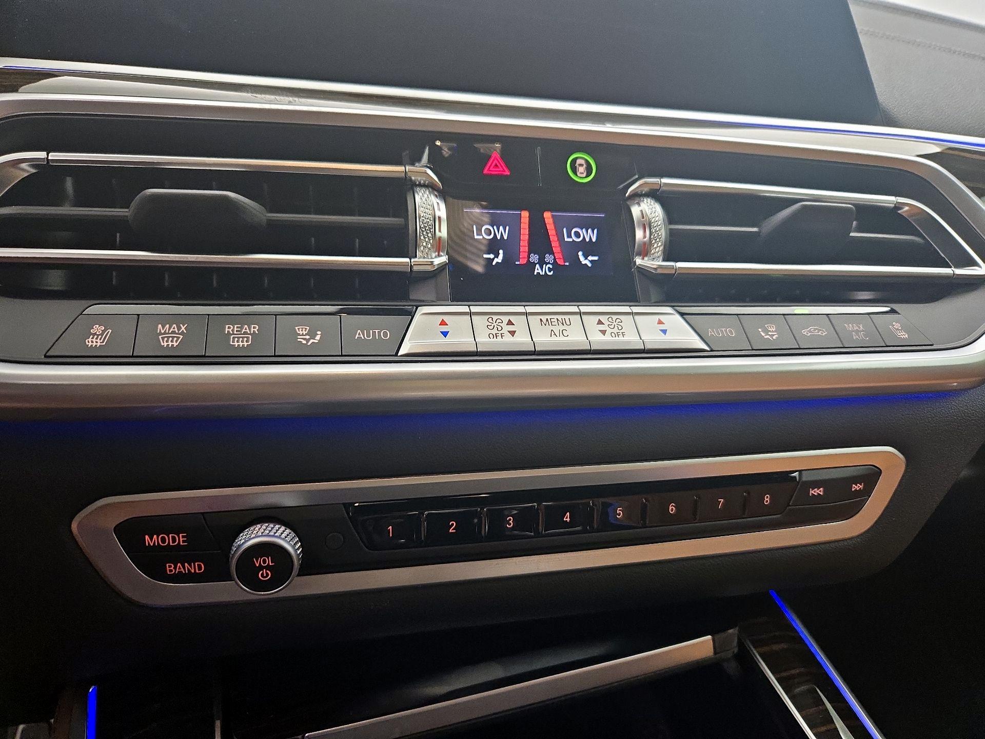Thumbnail: 2023 BMW X5 - 17