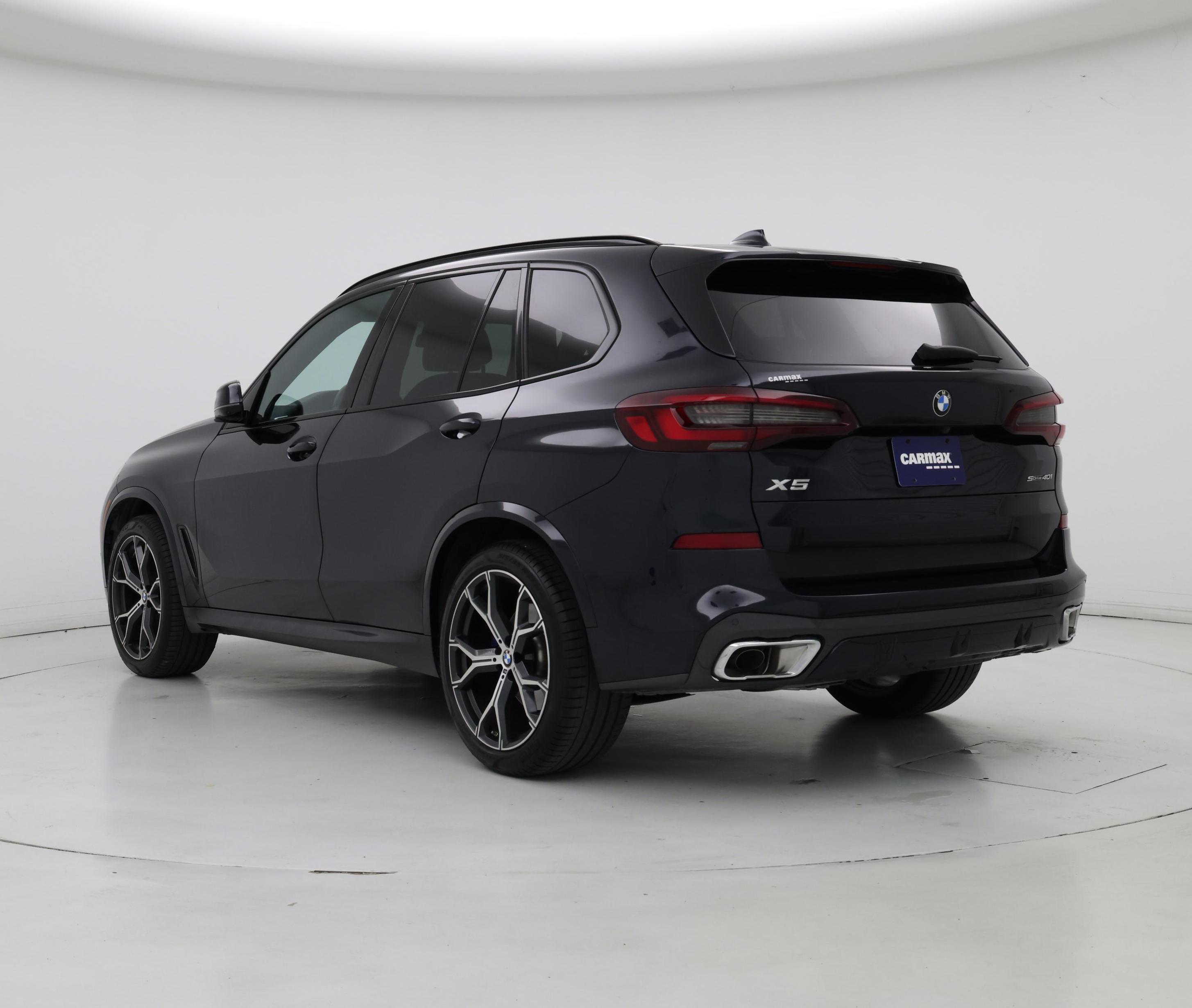 Thumbnail: 2023 BMW X5 - 2