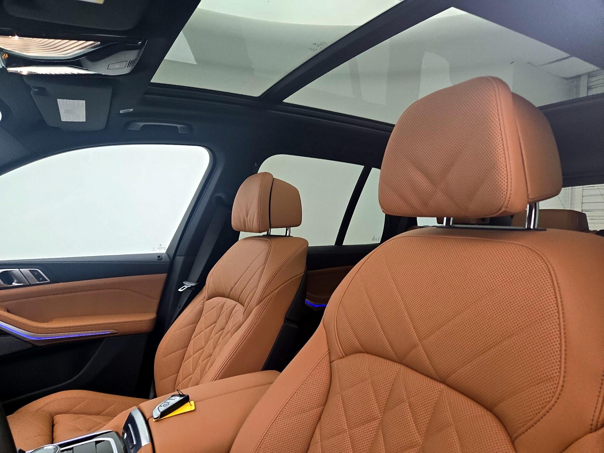 Thumbnail: 2023 BMW X5 - 20