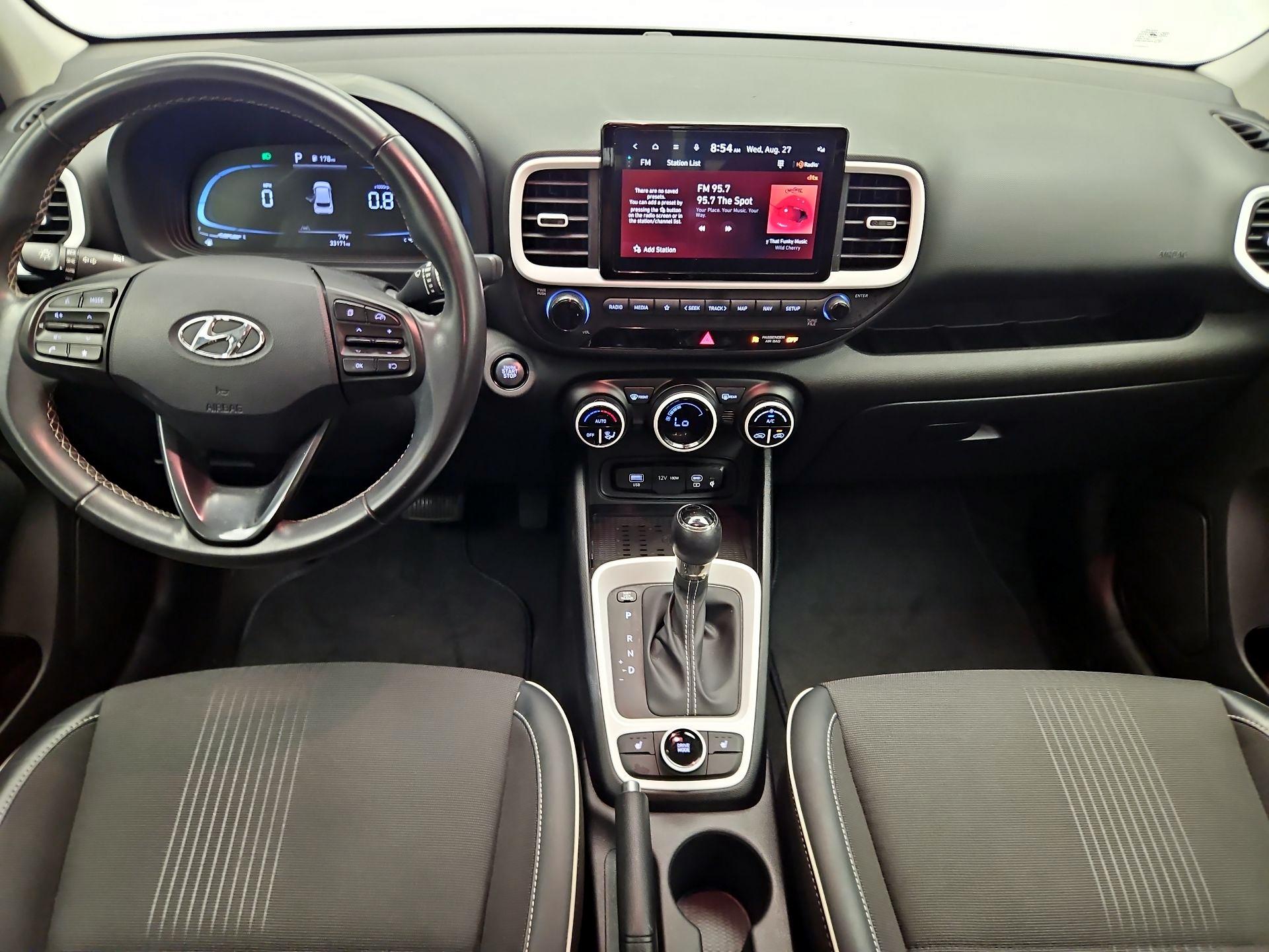 Thumbnail: 2024 Hyundai Venue - 9