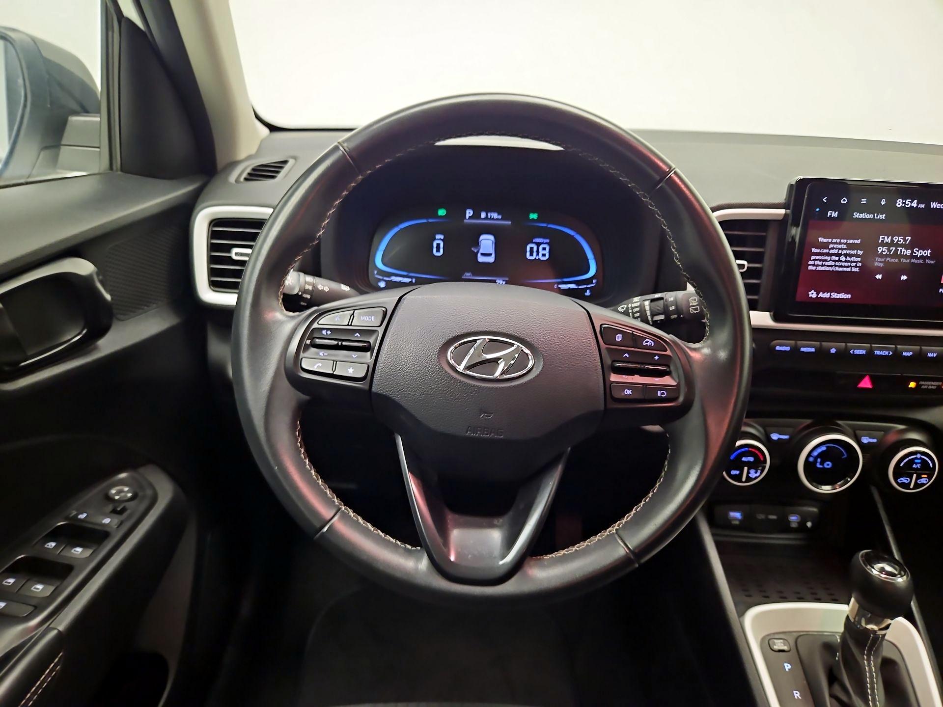 Thumbnail: 2024 Hyundai Venue - 10