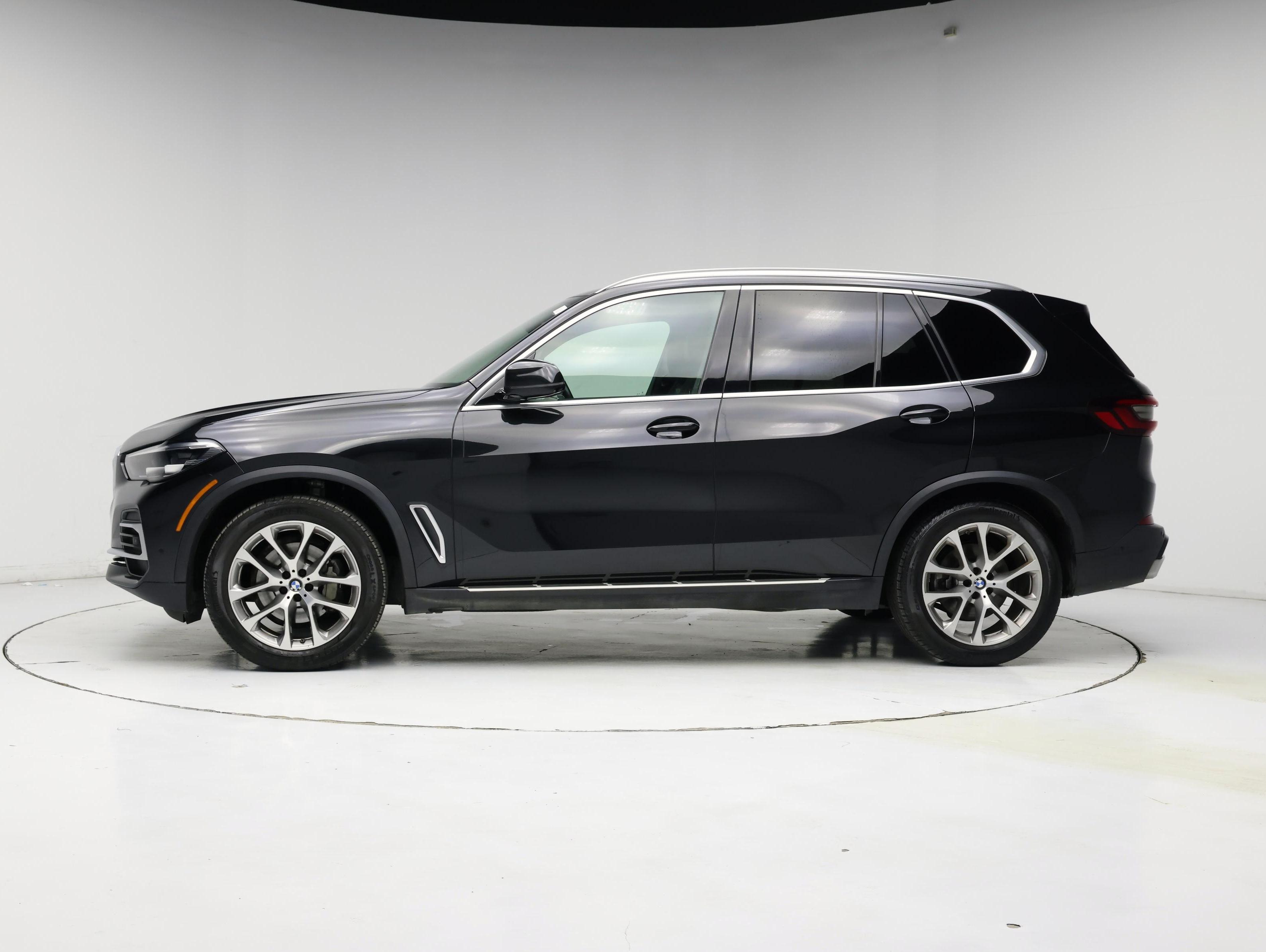 Thumbnail: 2022 BMW X5 - 3