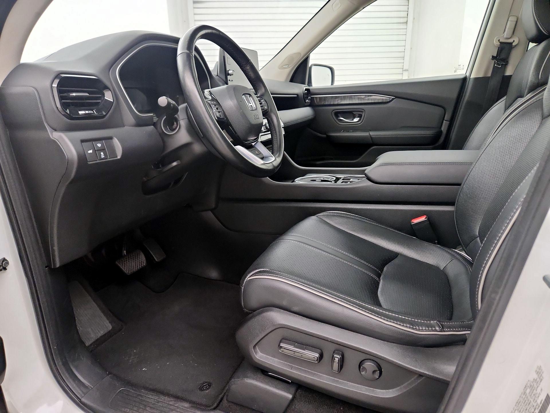Thumbnail: 2023 Honda Pilot - 11