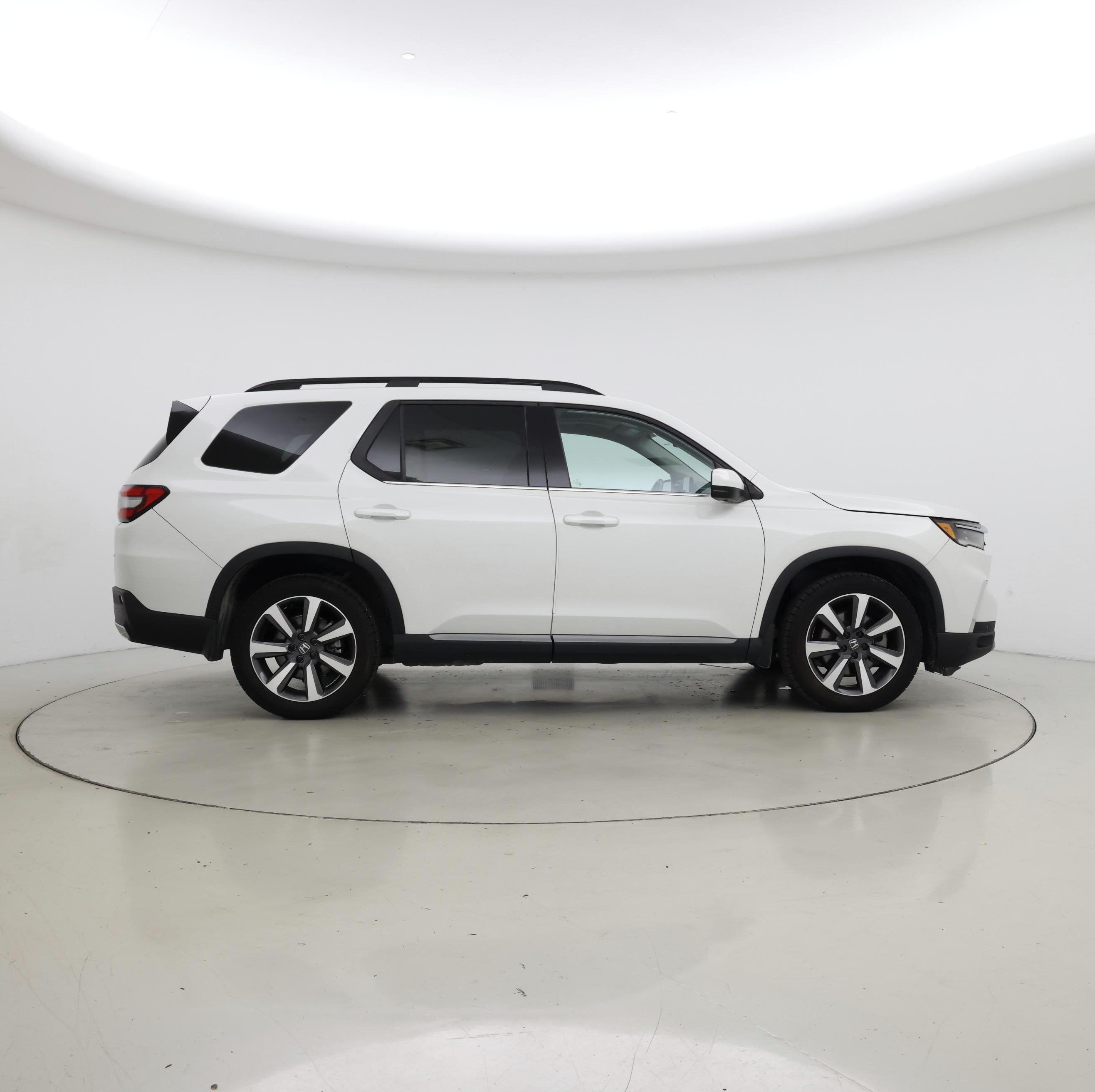 Thumbnail: 2023 Honda Pilot - 7