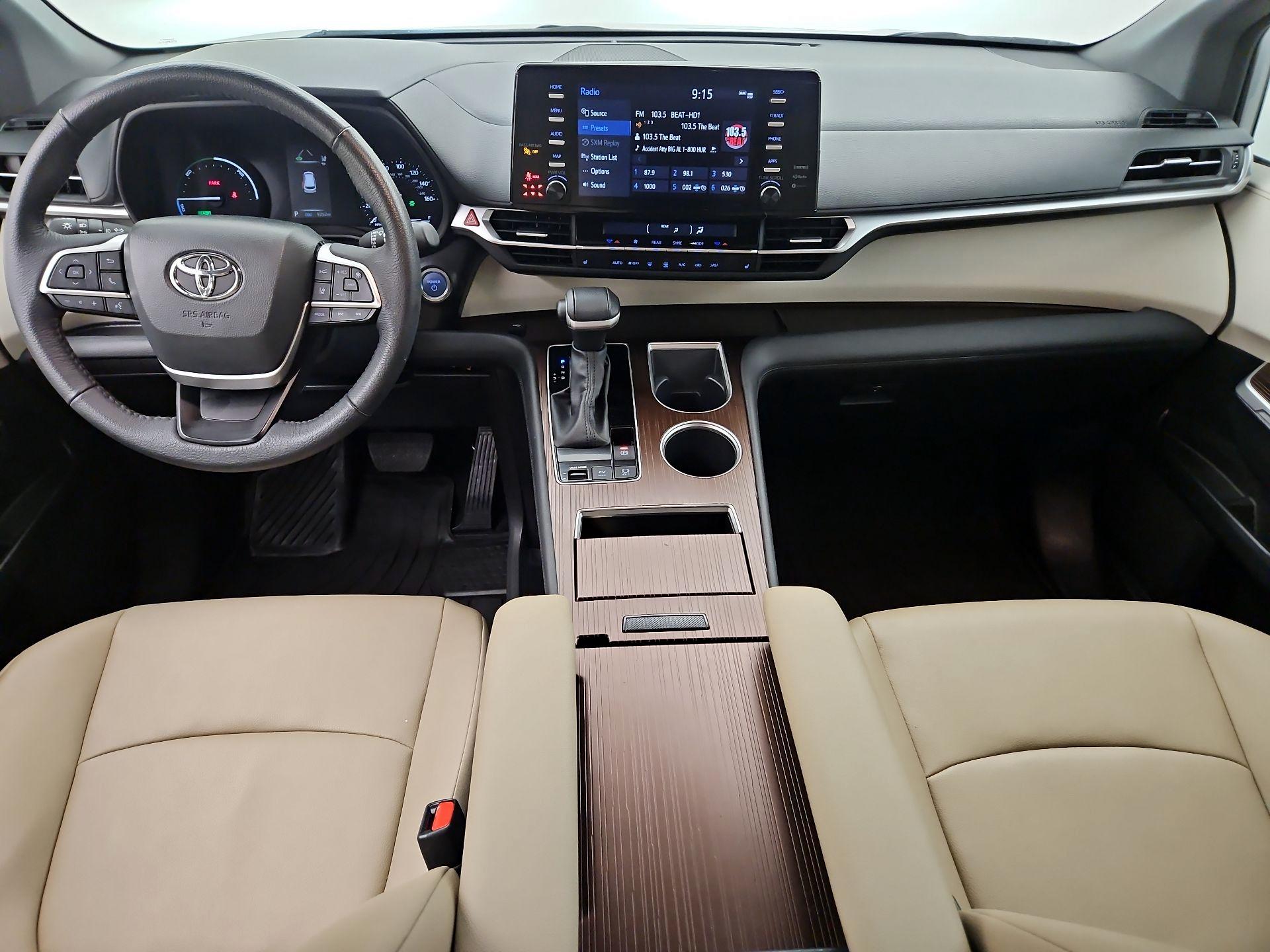 Thumbnail: 2024 Toyota Sienna - 9