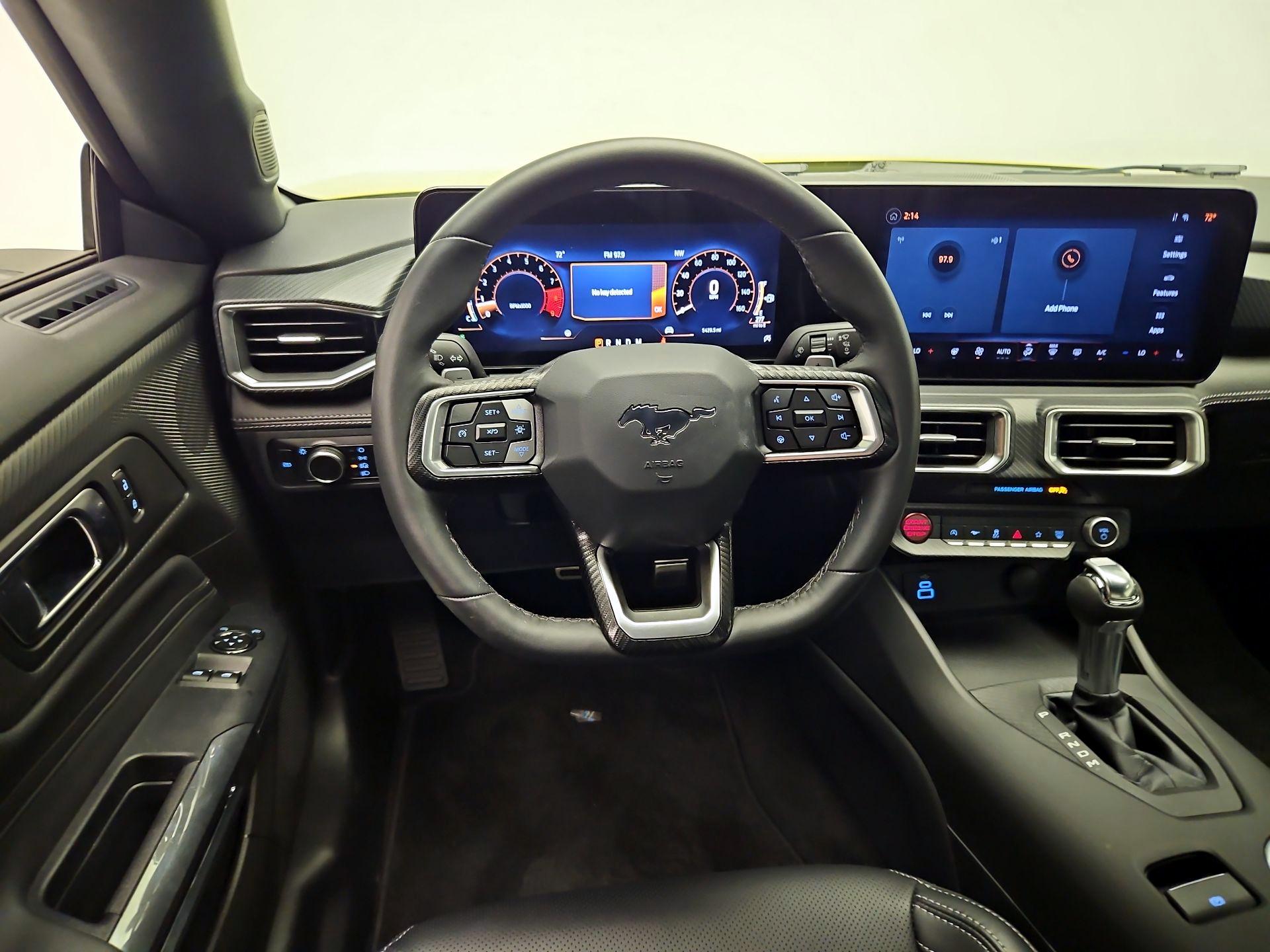 Thumbnail: 2025 Ford Mustang - 10