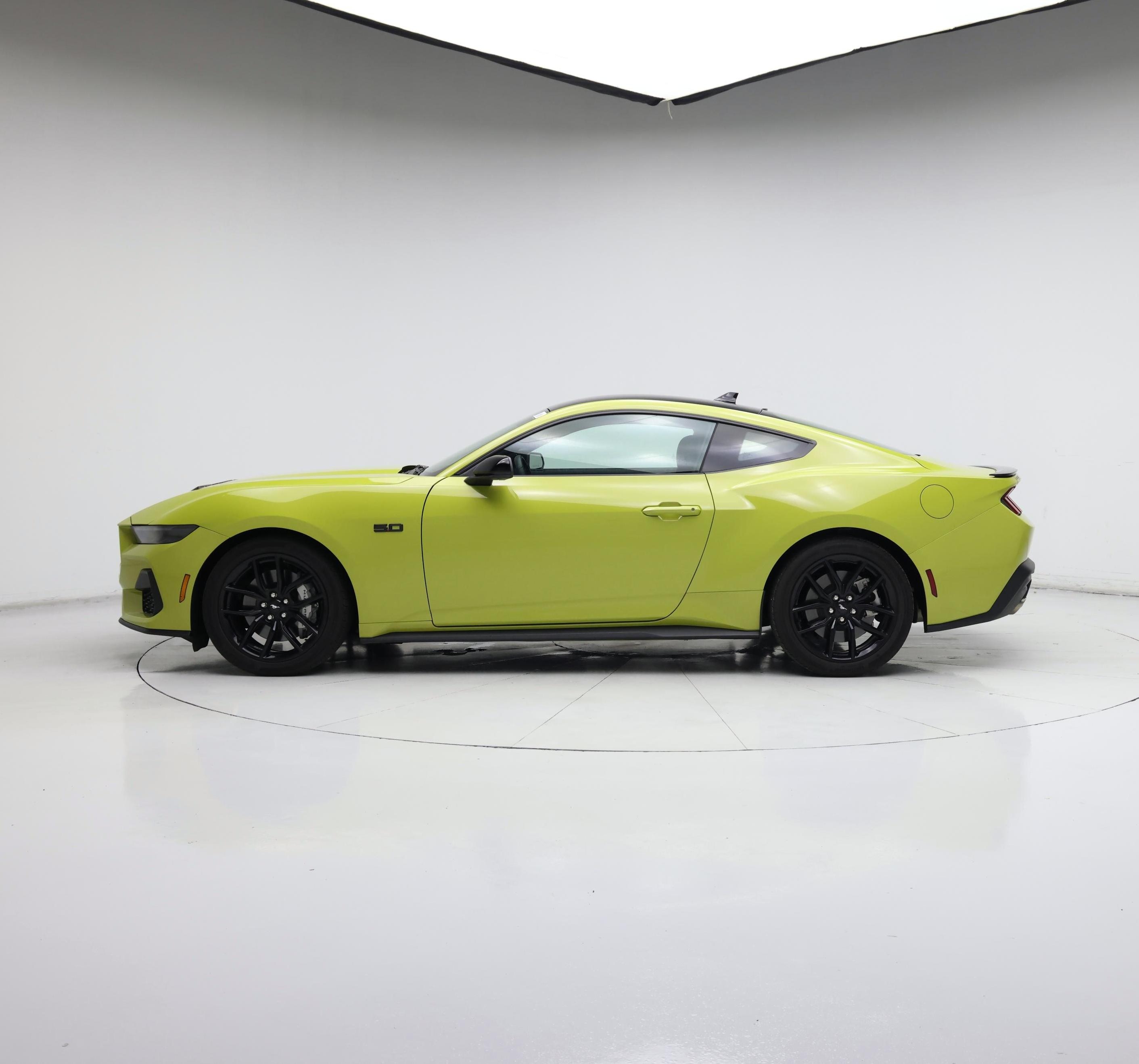 Thumbnail: 2025 Ford Mustang - 3