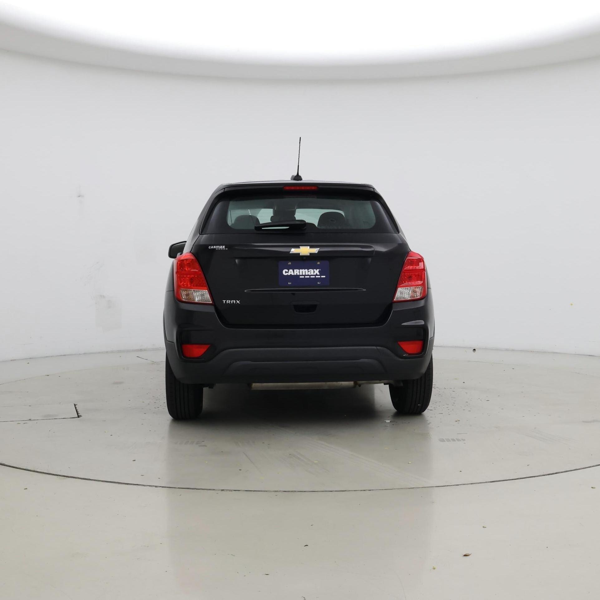 Thumbnail: 2017 Chevrolet Trax - 6