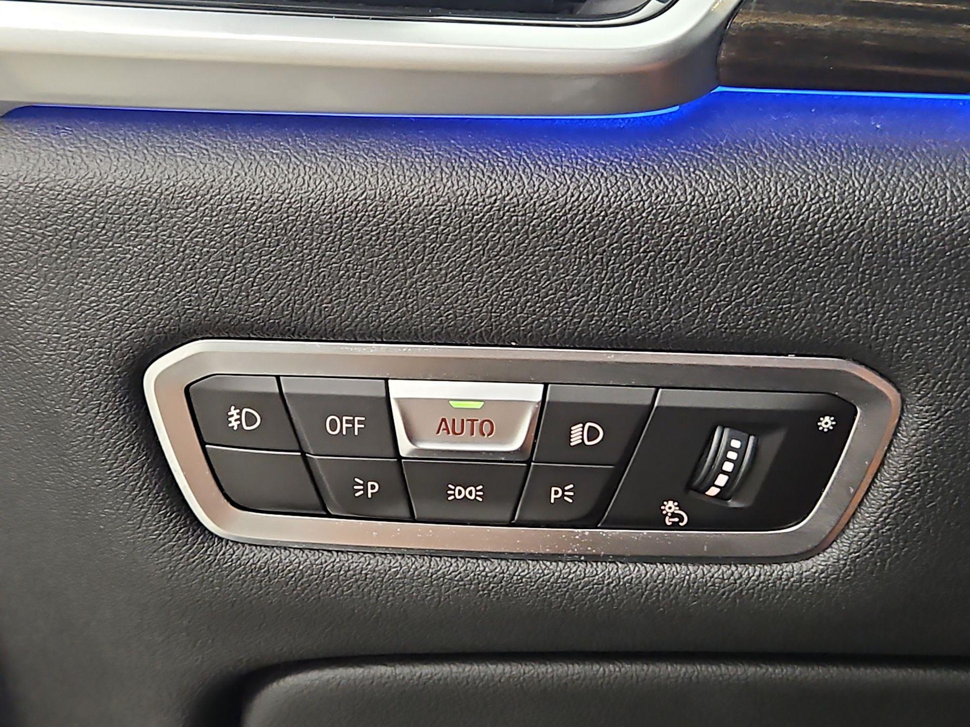 Thumbnail: 2019 BMW X5 - 13