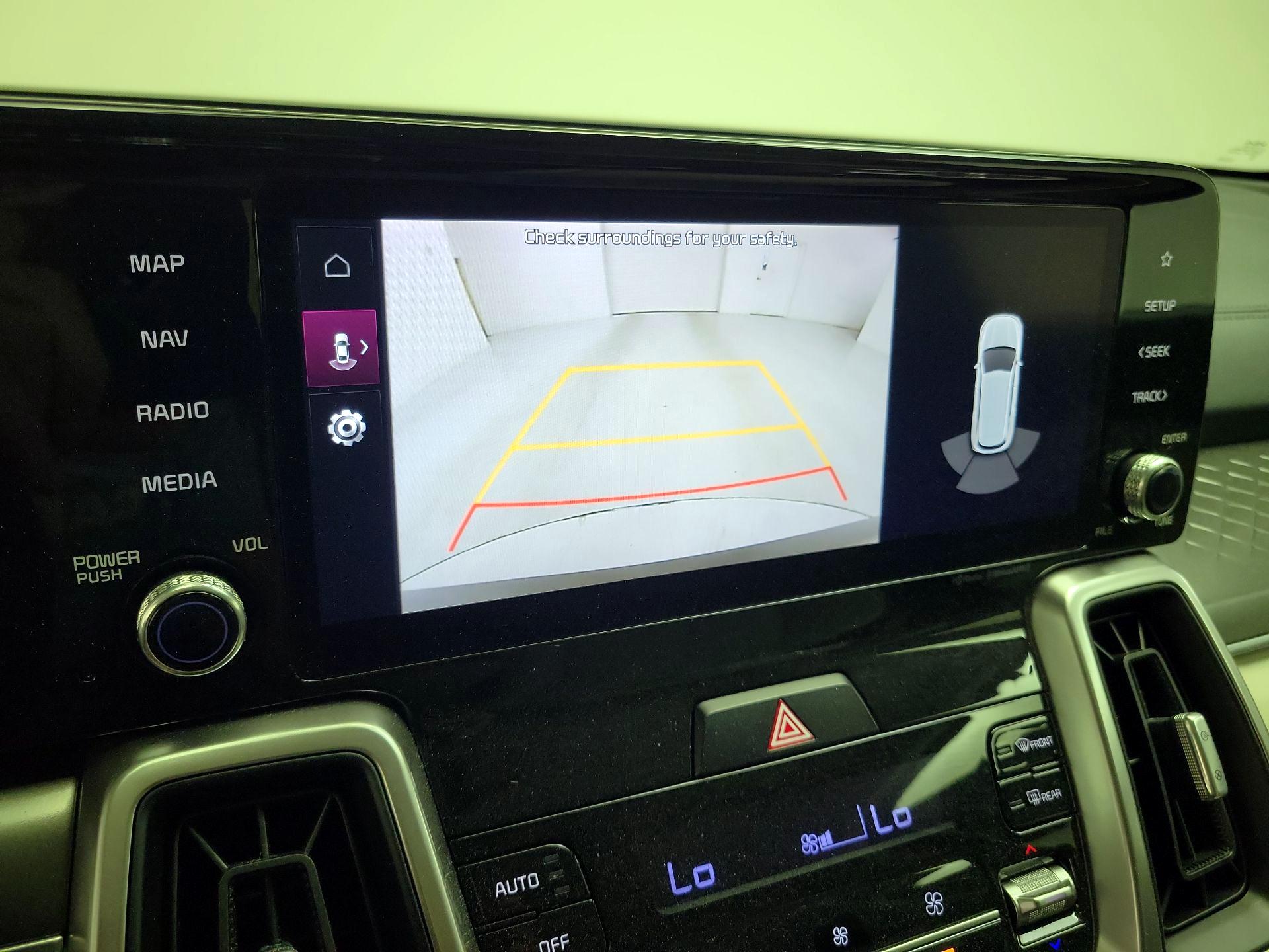 Thumbnail: 2023 Kia Sorento - 15