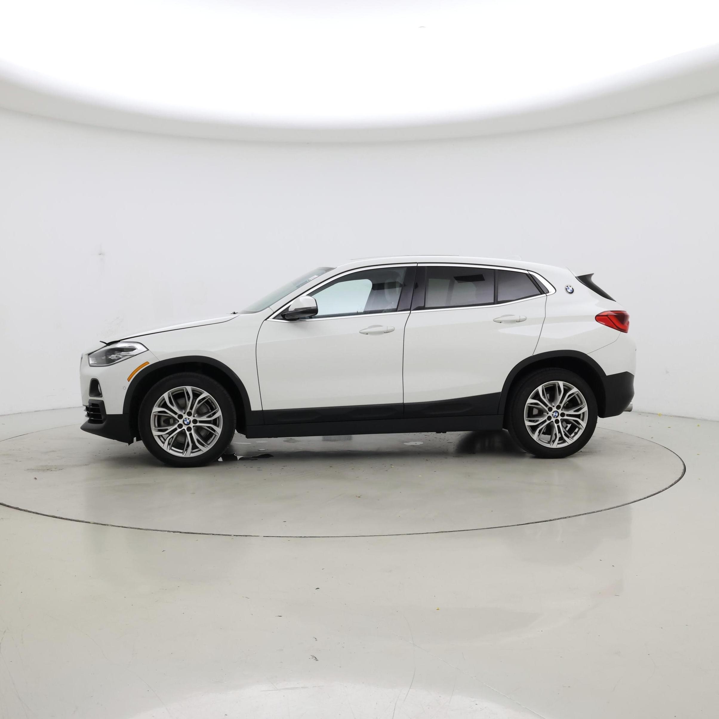 Thumbnail: 2020 BMW X2 - 3