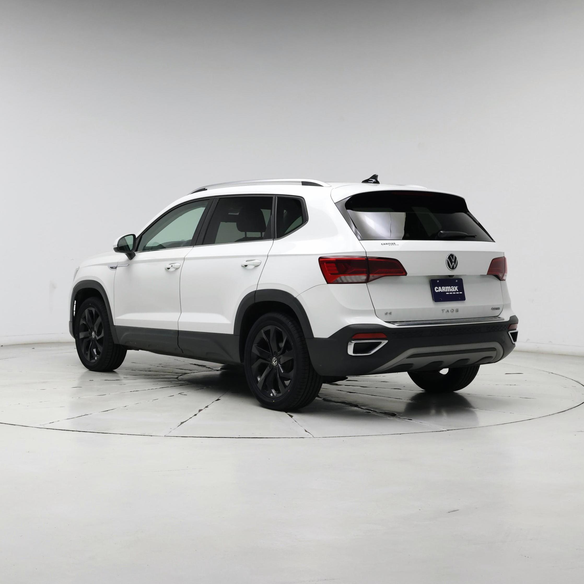 Thumbnail: 2022 Volkswagen Taos - 2