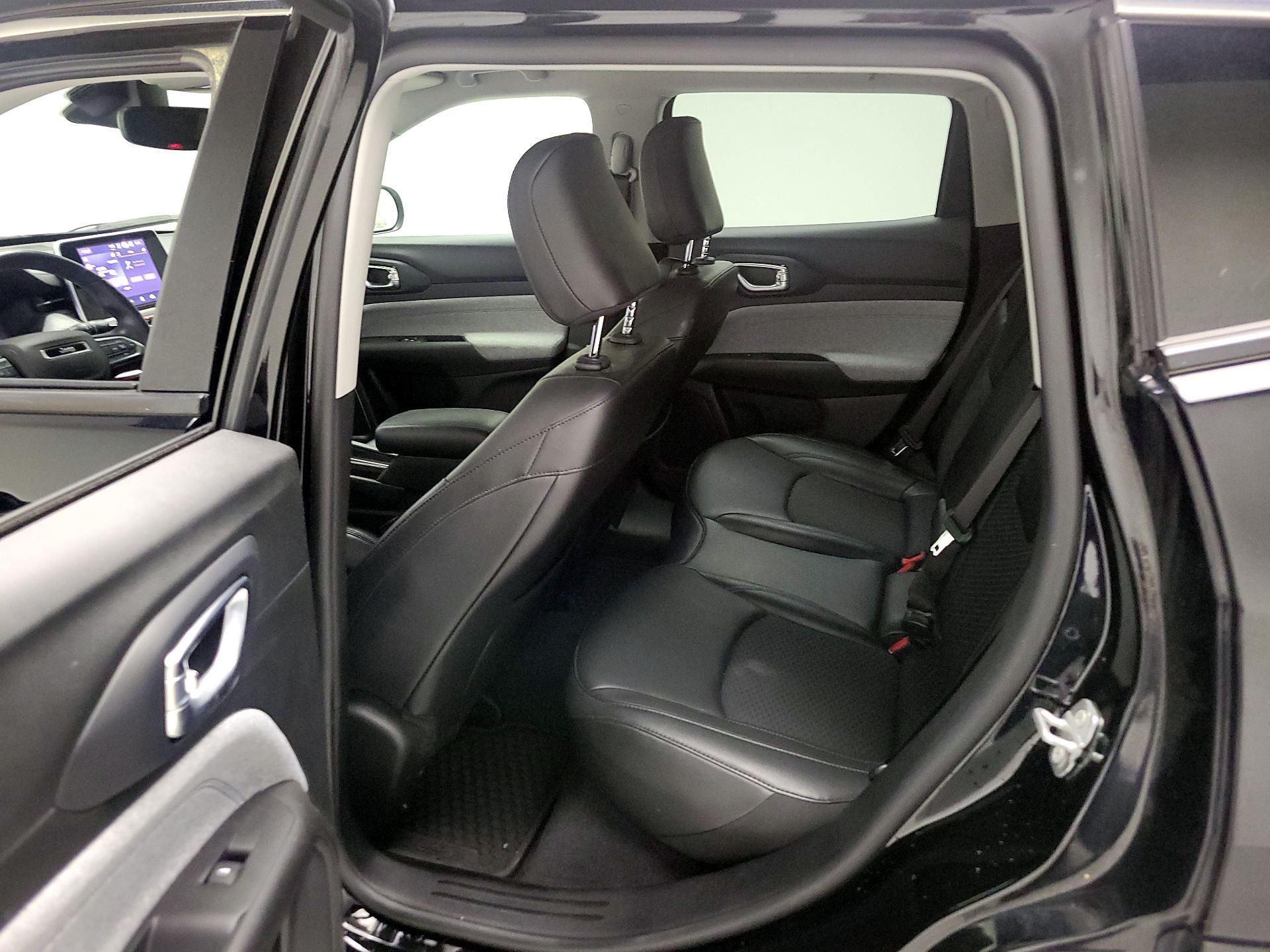 Thumbnail: 2022 Jeep Compass - 19