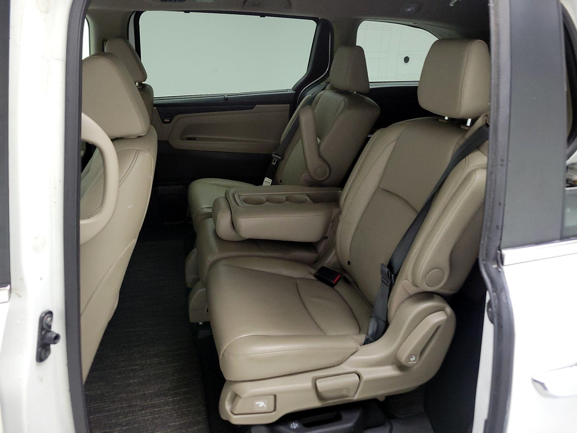 Thumbnail: 2022 Honda Odyssey - 19