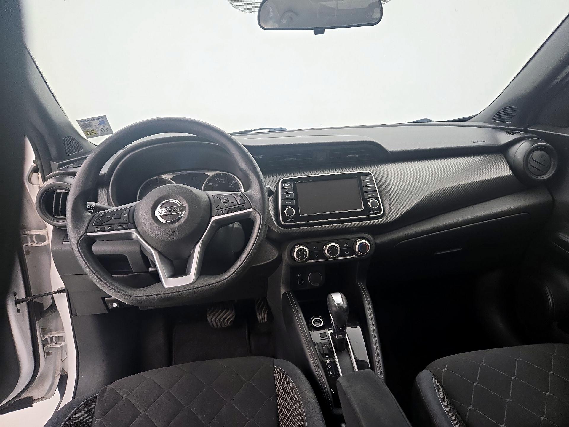 Thumbnail: 2019 Nissan Kicks - 9