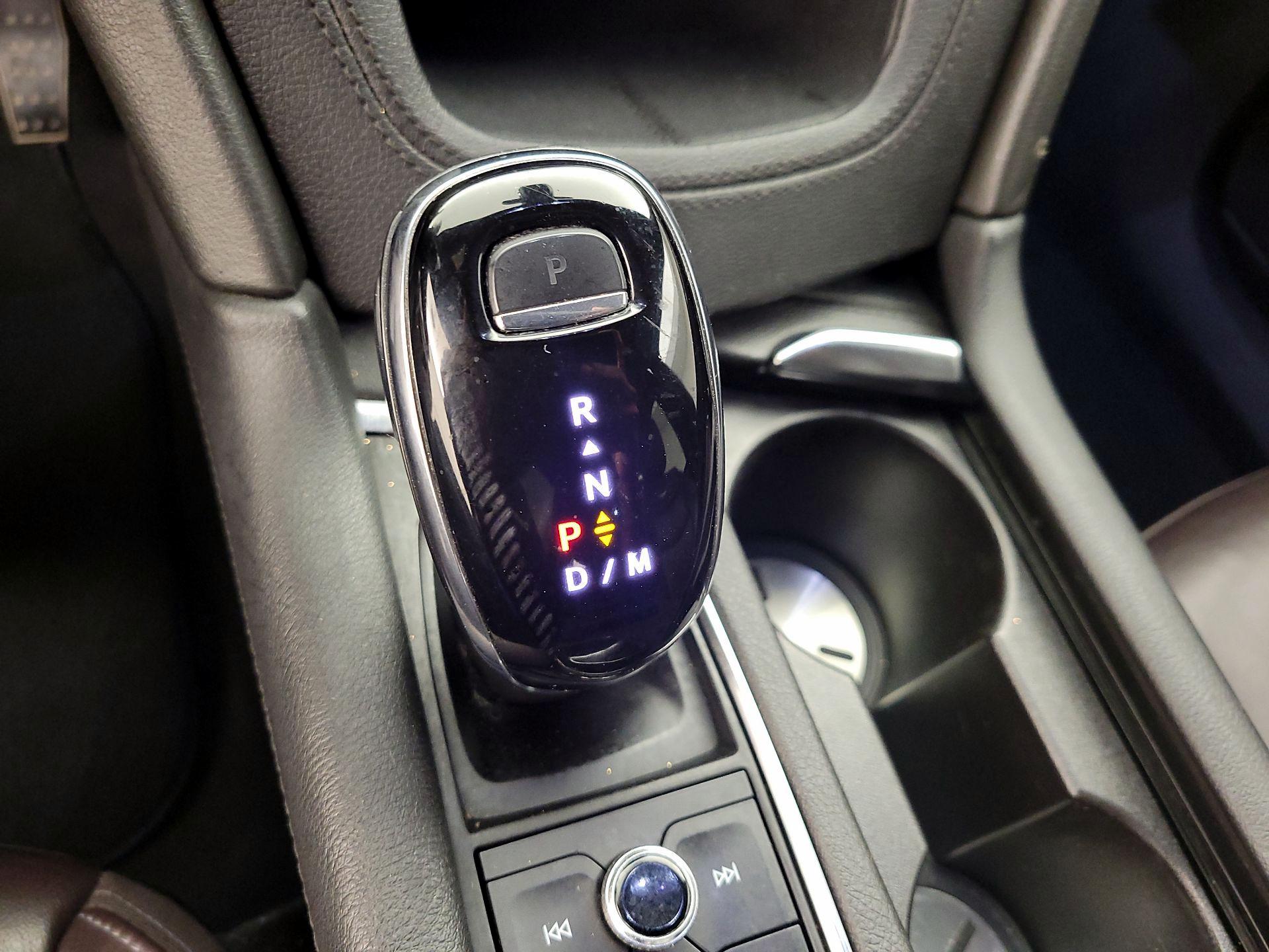 Thumbnail: 2020 Cadillac XT6 - 18