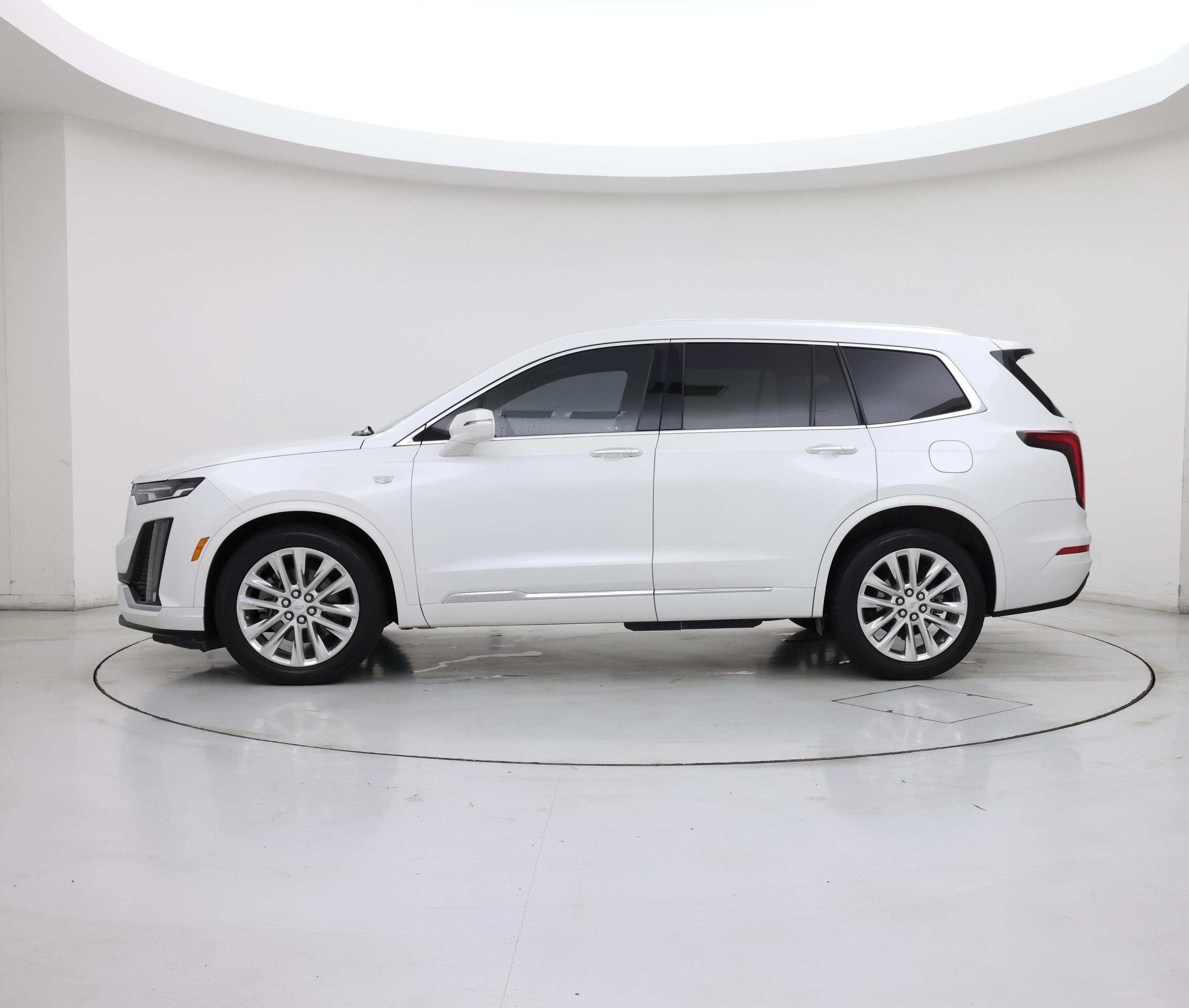Thumbnail: 2020 Cadillac XT6 - 3