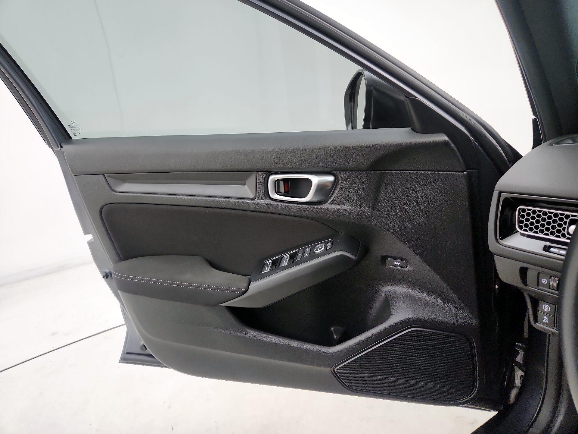 Thumbnail: 2024 Honda Civic - 12