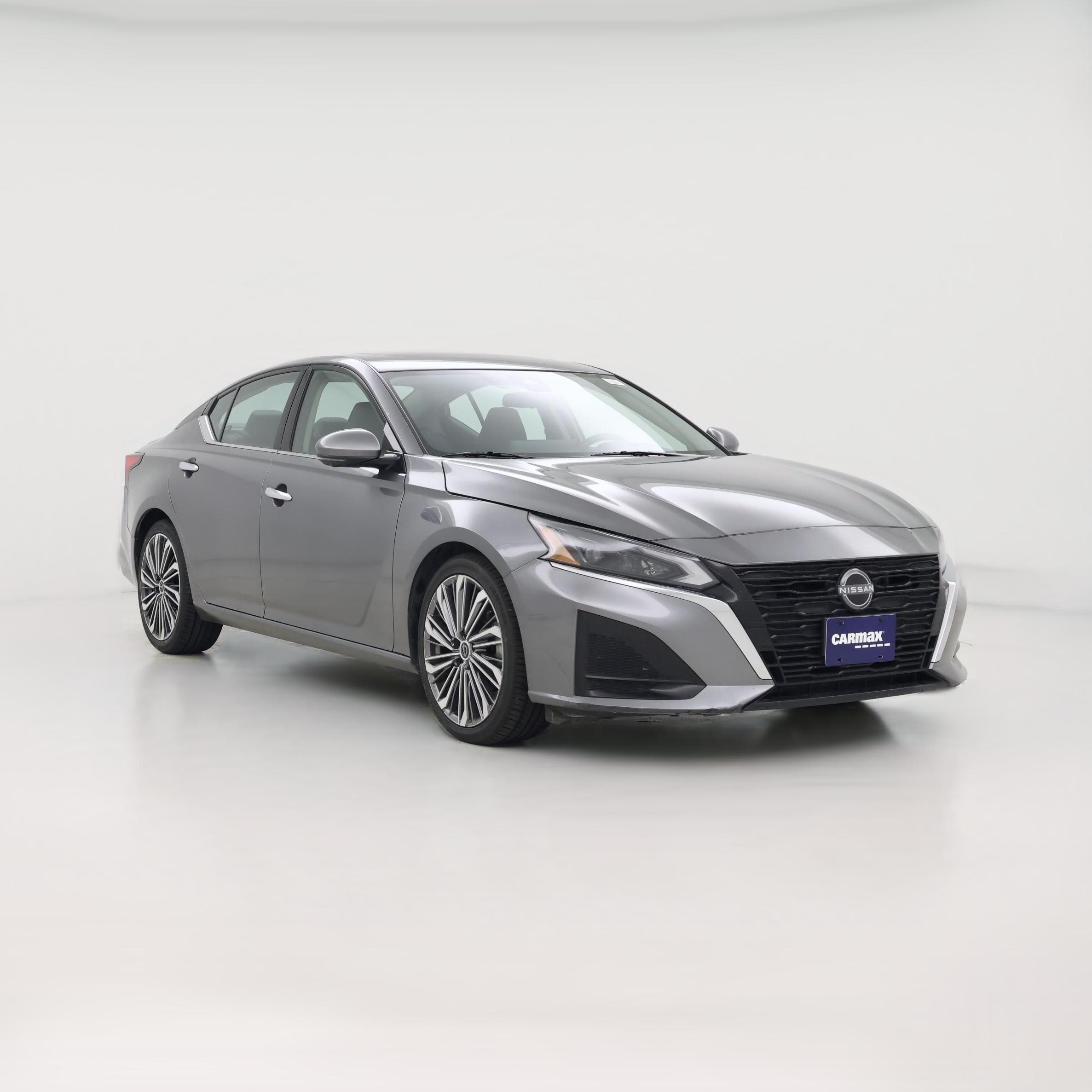 Thumbnail: 2023 Nissan Altima - 1