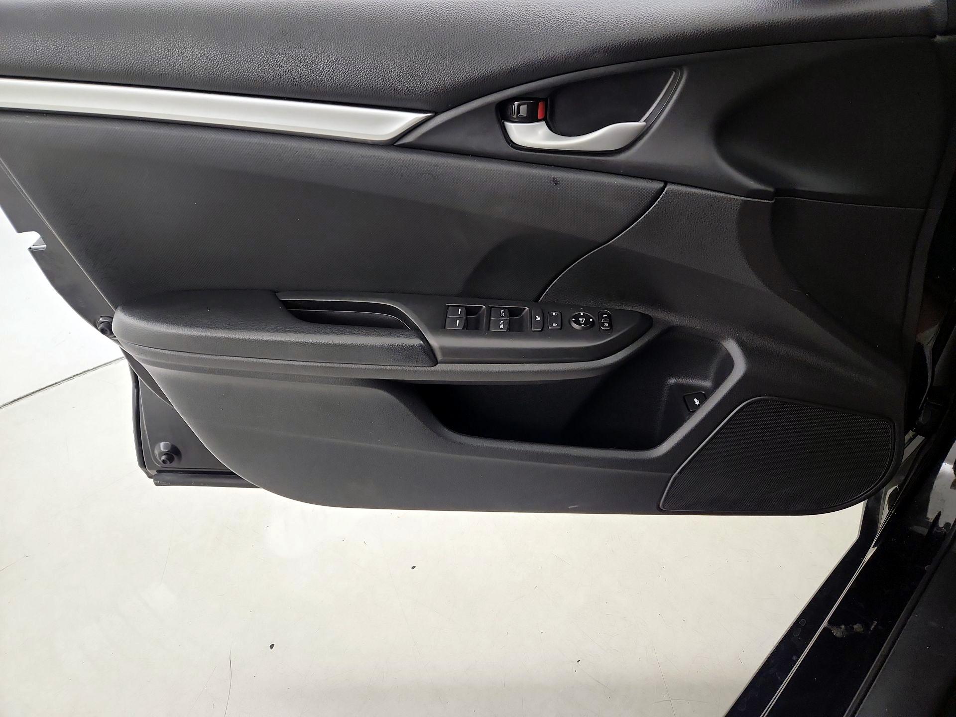 Thumbnail: 2020 Honda Civic - 12