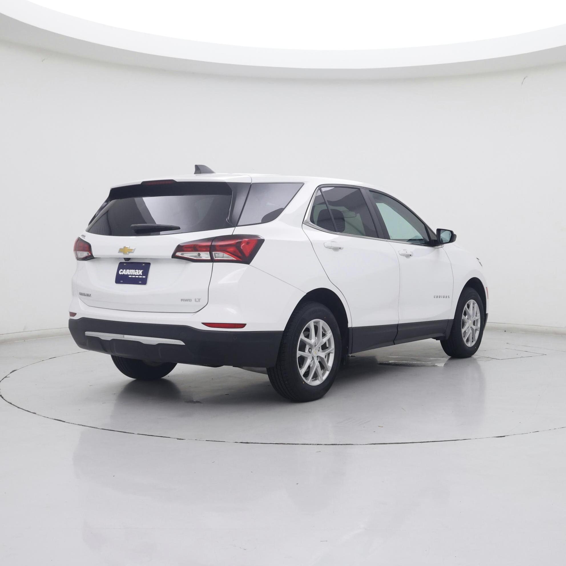 Thumbnail: 2023 Chevrolet Equinox - 8