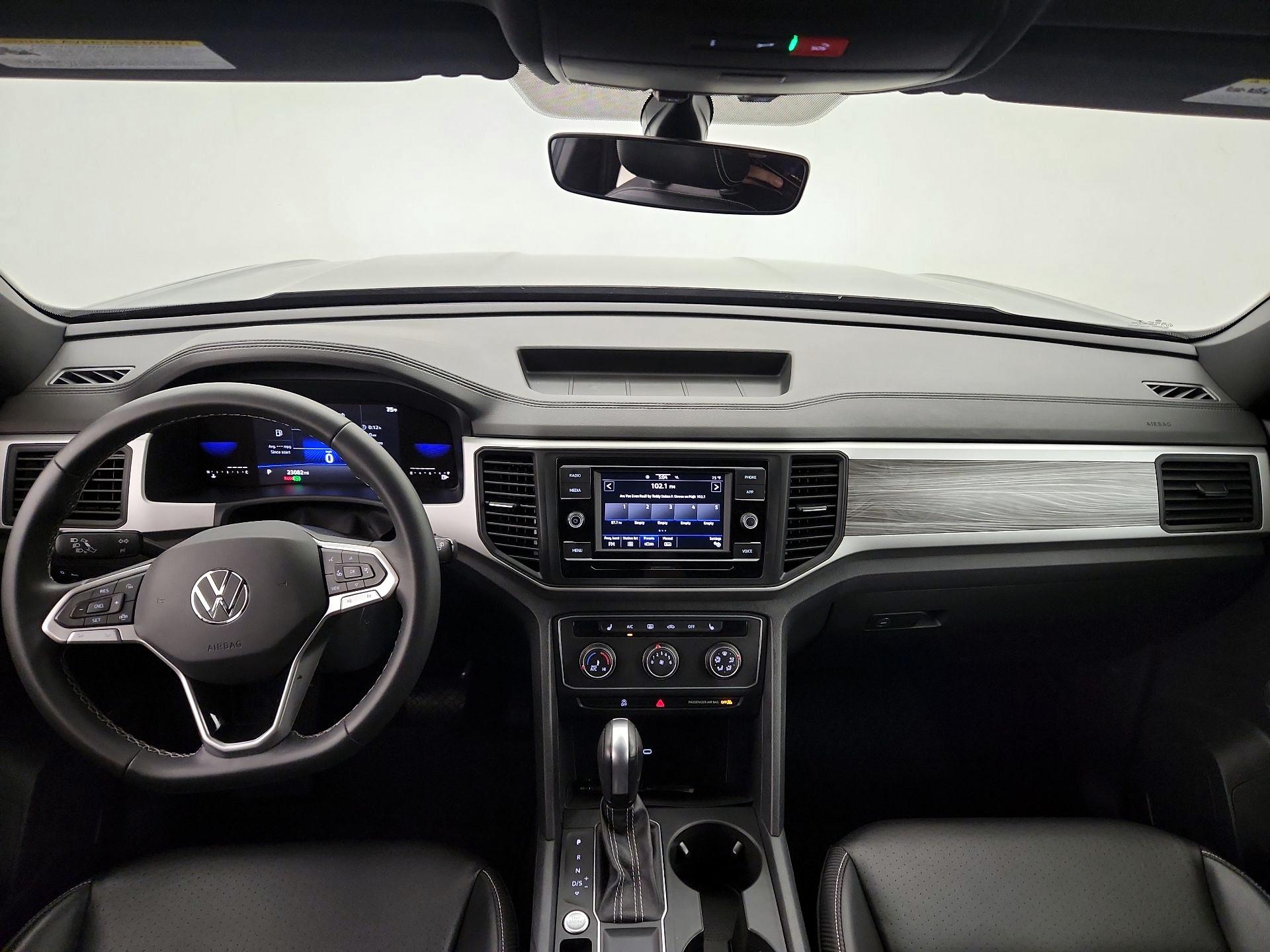Thumbnail: 2022 Volkswagen Atlas - 9