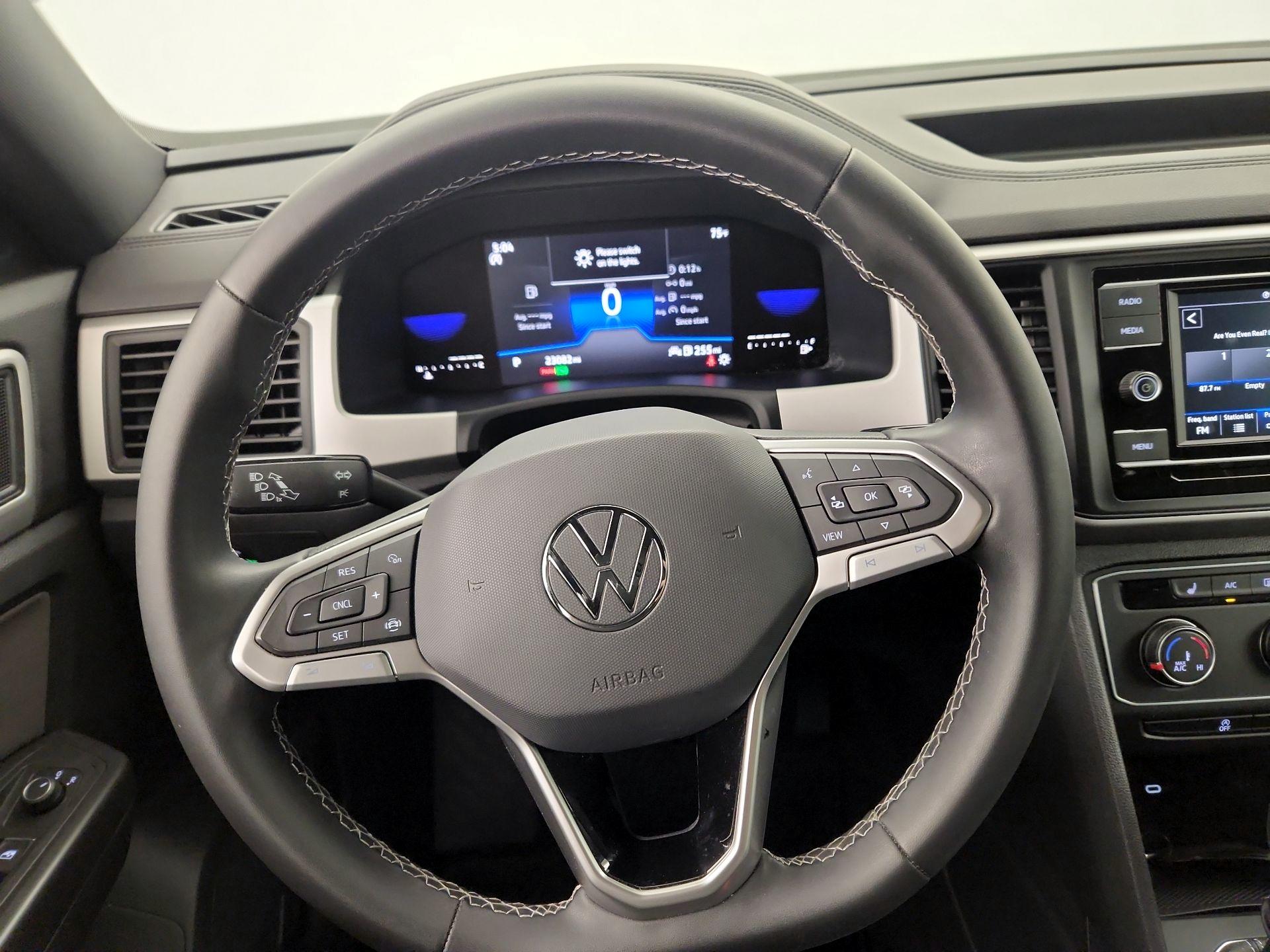 Thumbnail: 2022 Volkswagen Atlas - 10