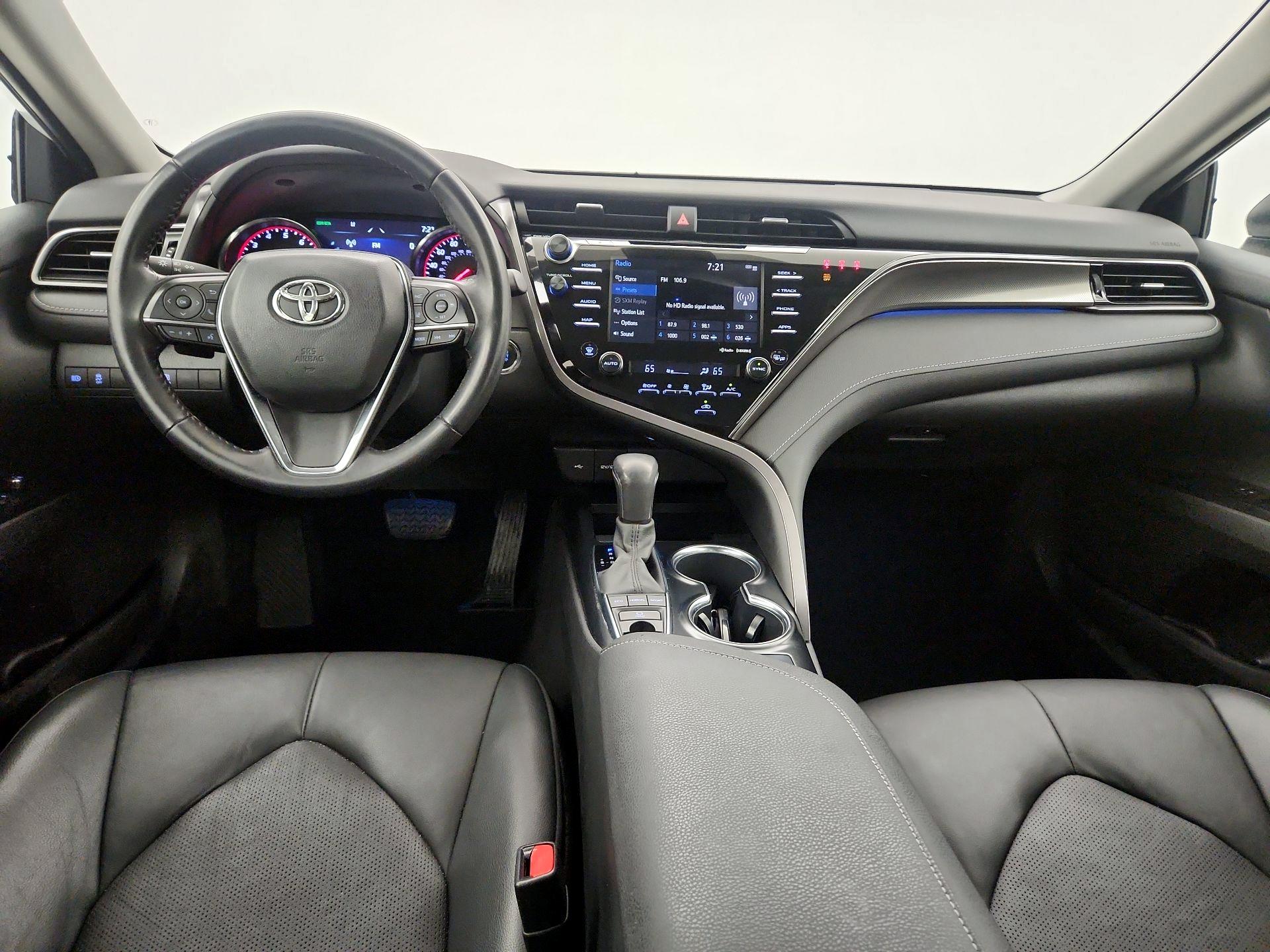 Thumbnail: 2020 Toyota Camry - 9