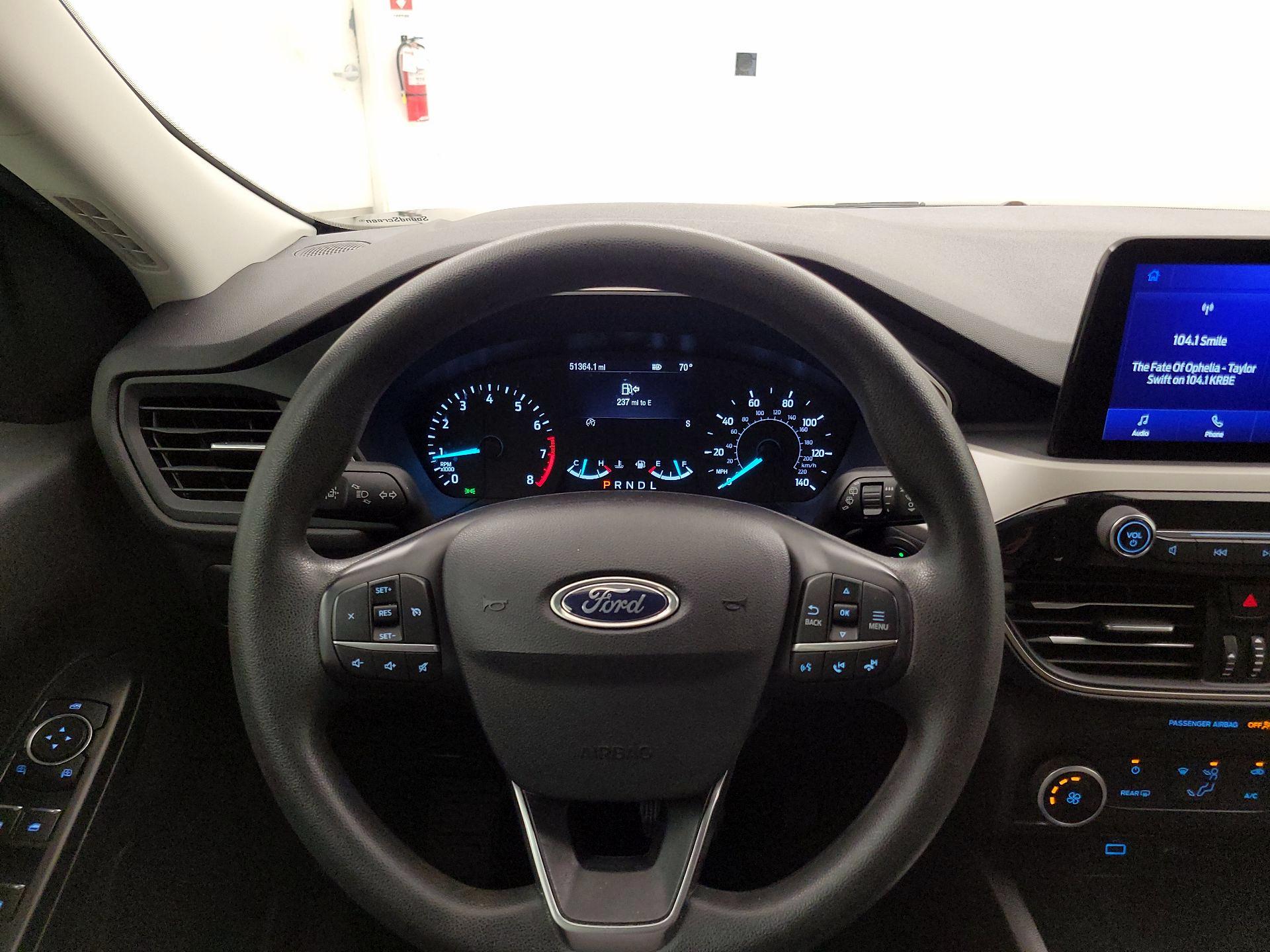 Thumbnail: 2022 Ford Escape - 10