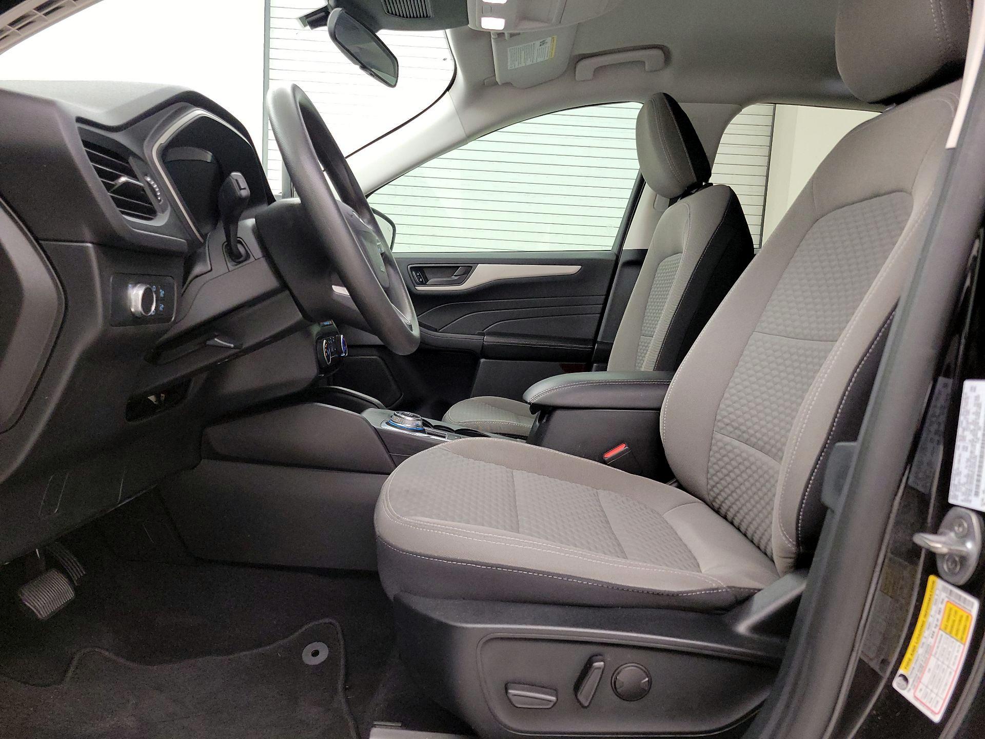 Thumbnail: 2022 Ford Escape - 11