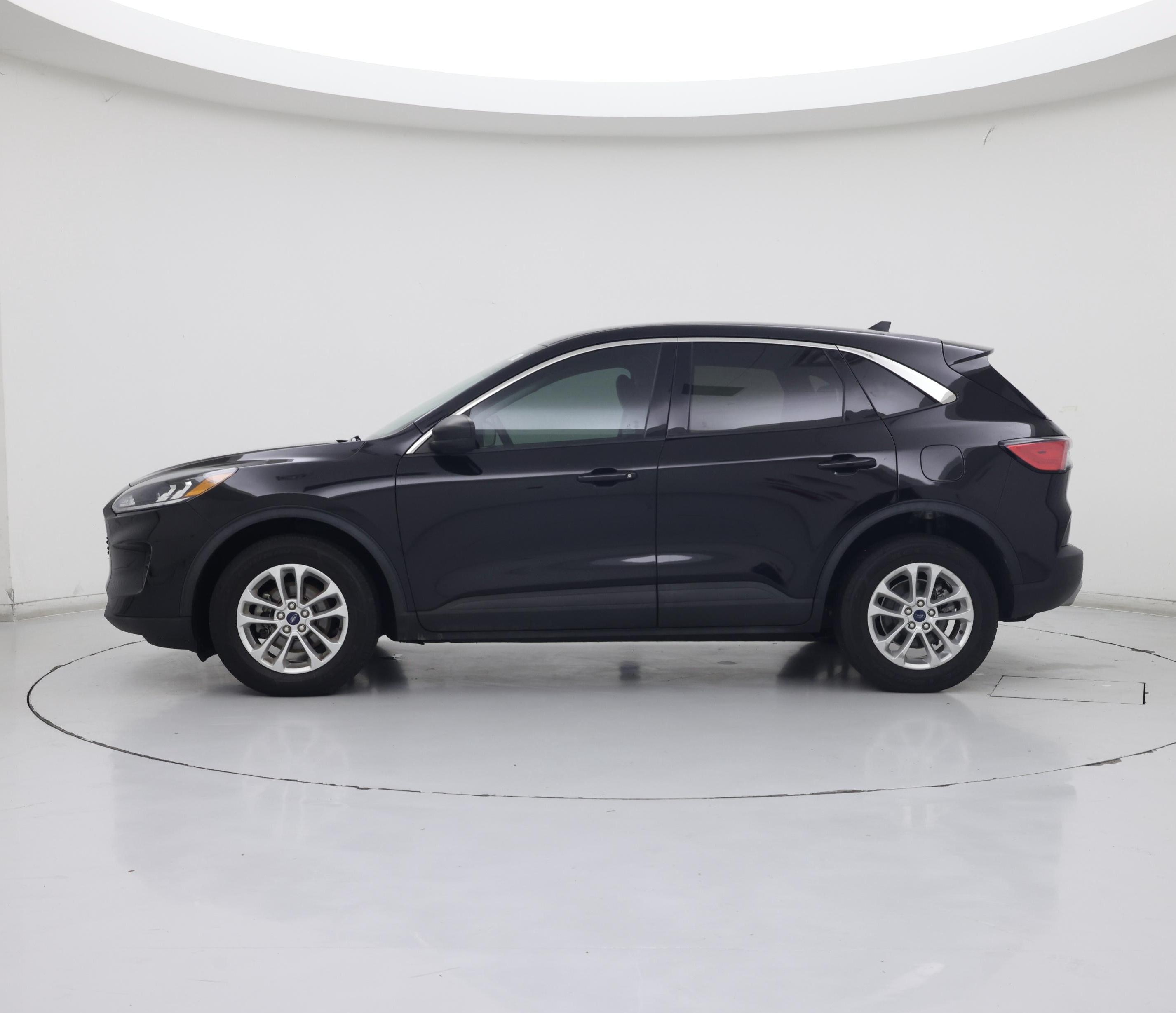 Thumbnail: 2022 Ford Escape - 3