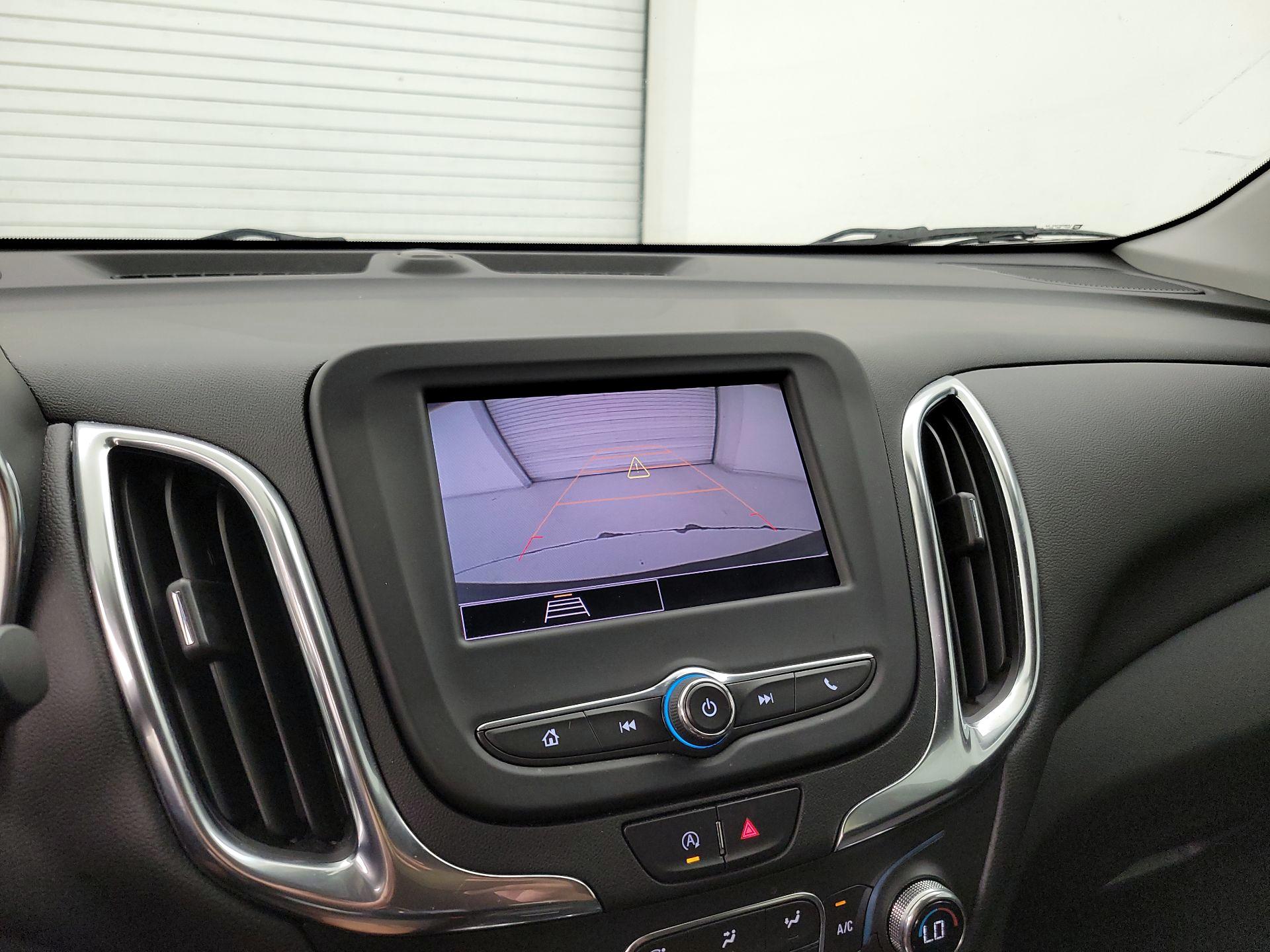 Thumbnail: 2022 Chevrolet Equinox - 15