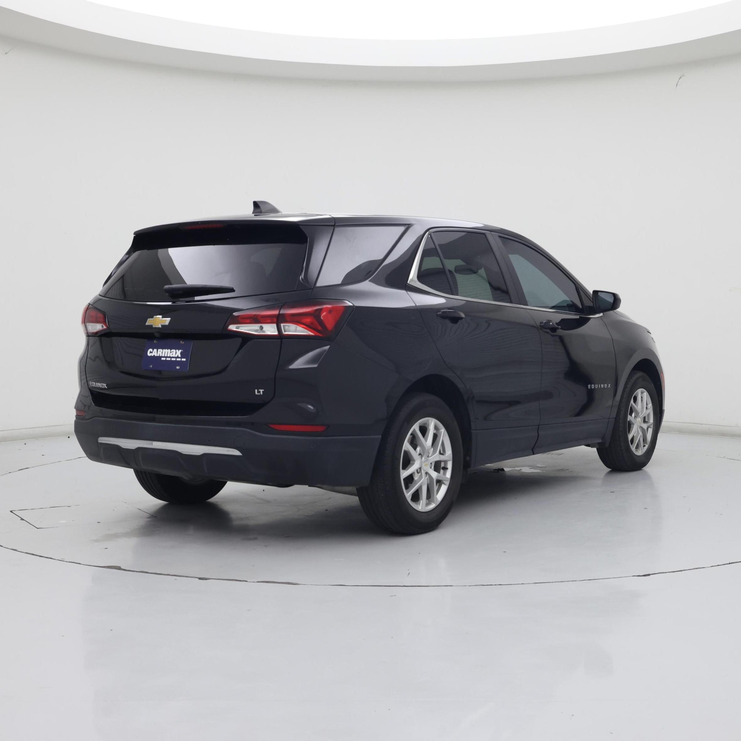 Thumbnail: 2022 Chevrolet Equinox - 8