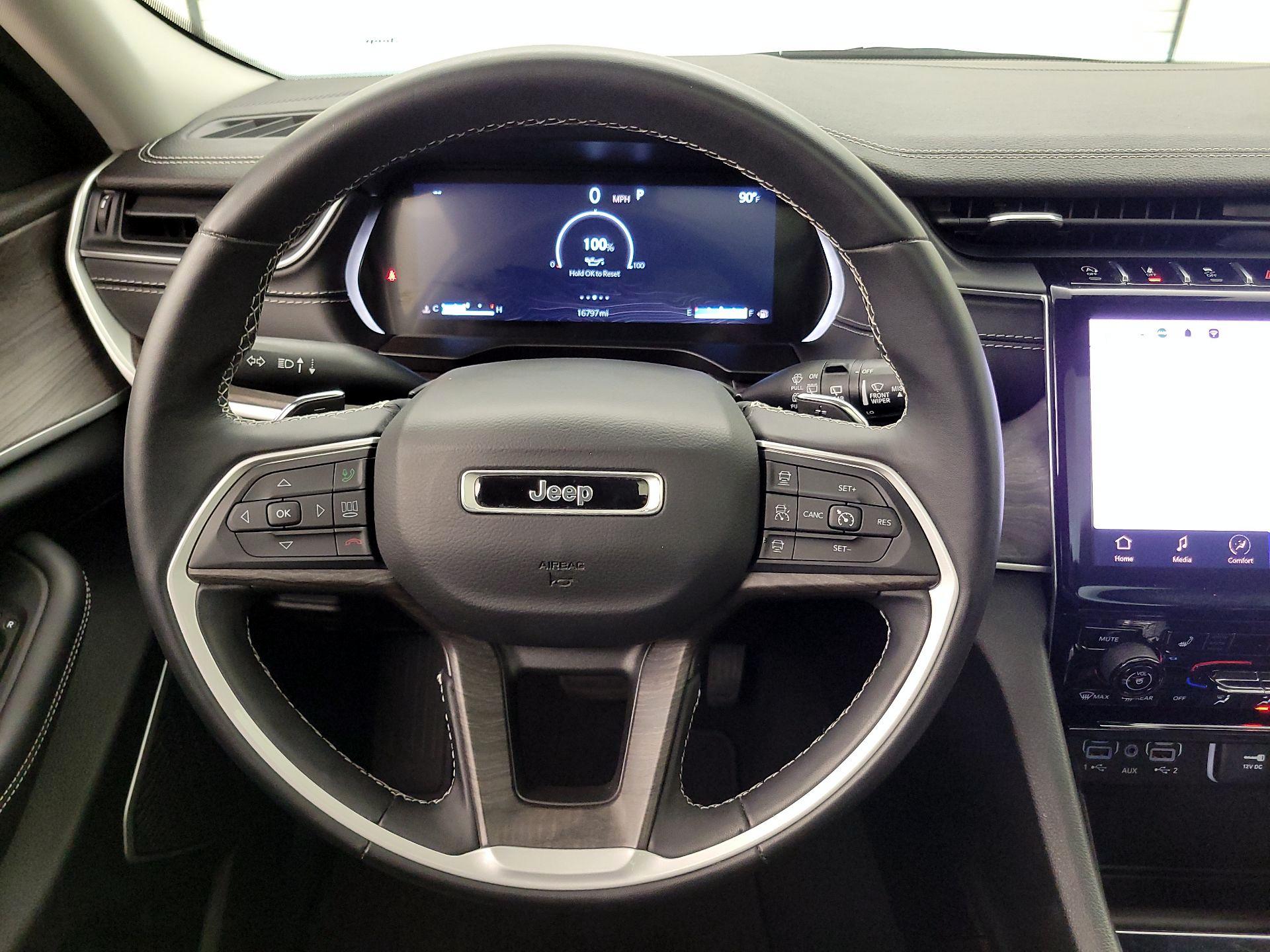Thumbnail: 2022 Jeep Grand Cherokee - 10