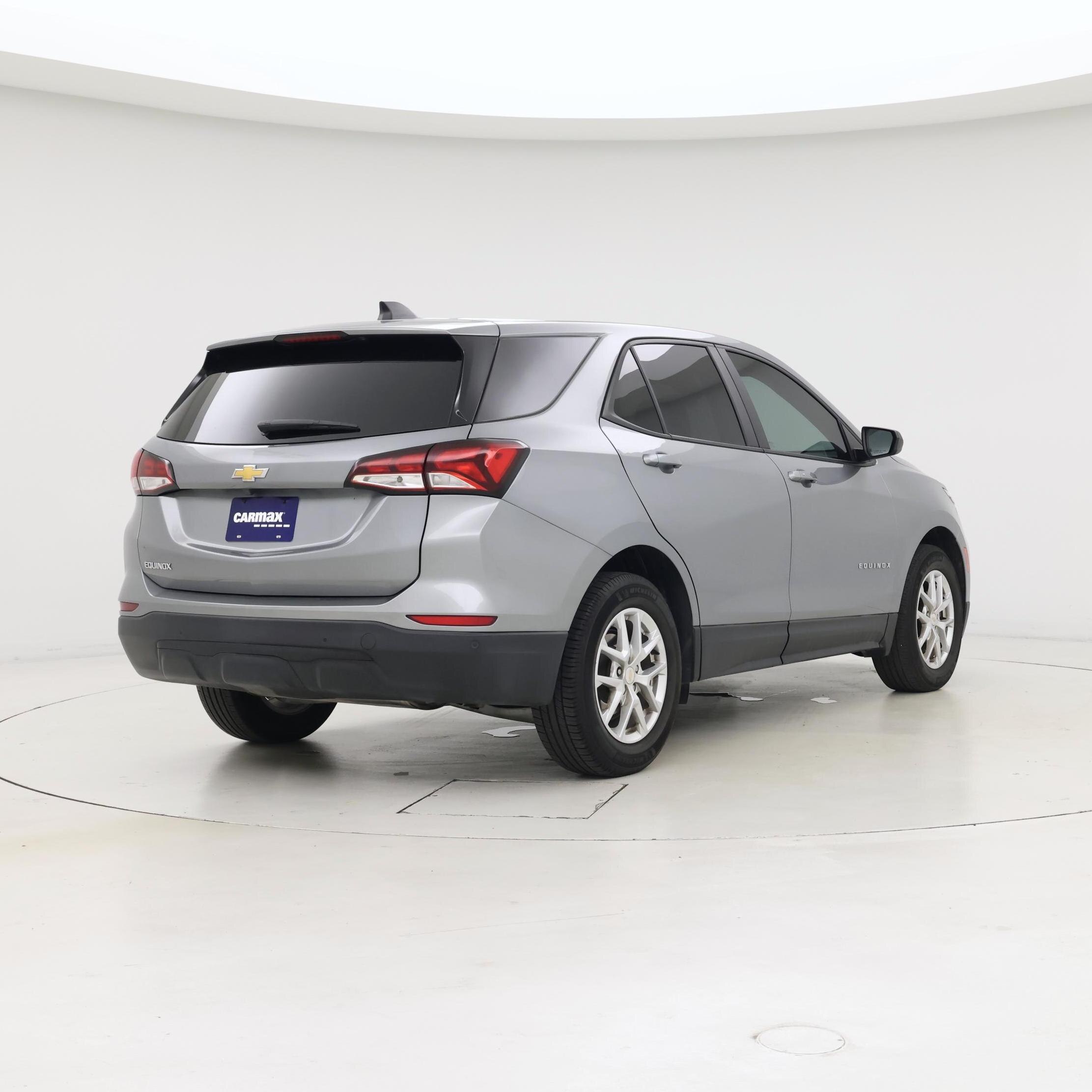 Thumbnail: 2023 Chevrolet Equinox - 8