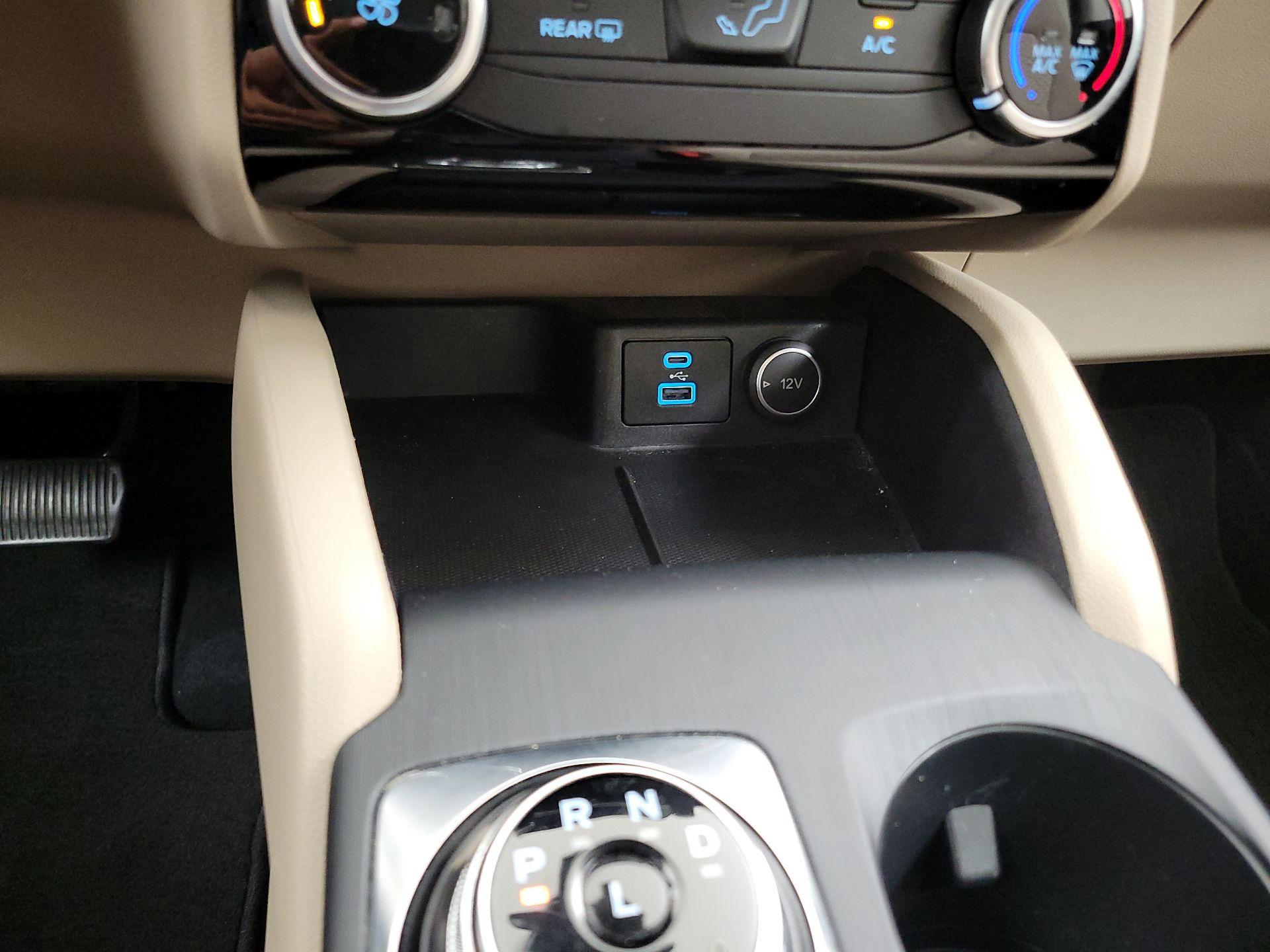 Thumbnail: 2021 Ford Escape - 18