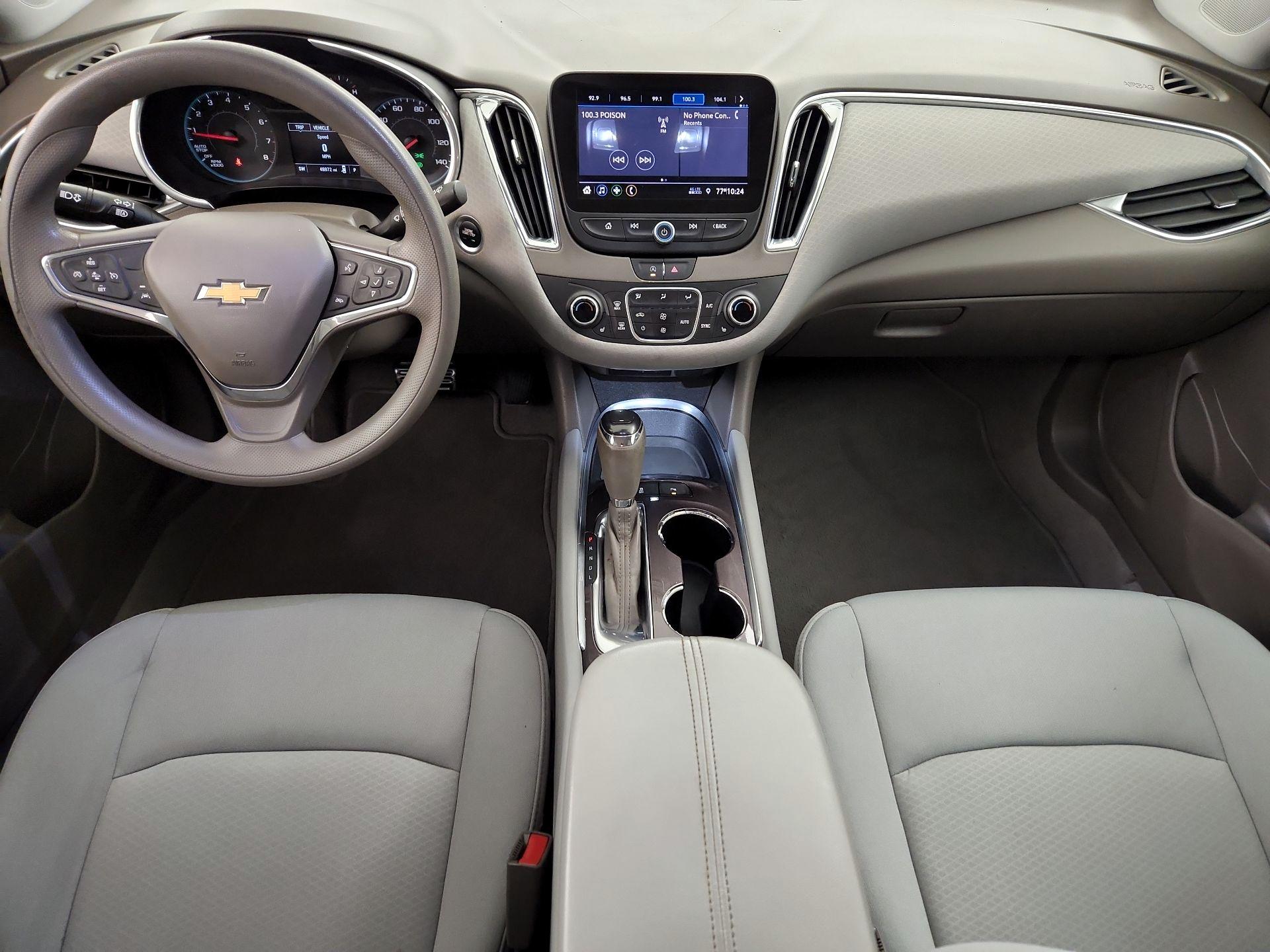 Thumbnail: 2020 Chevrolet Malibu - 9