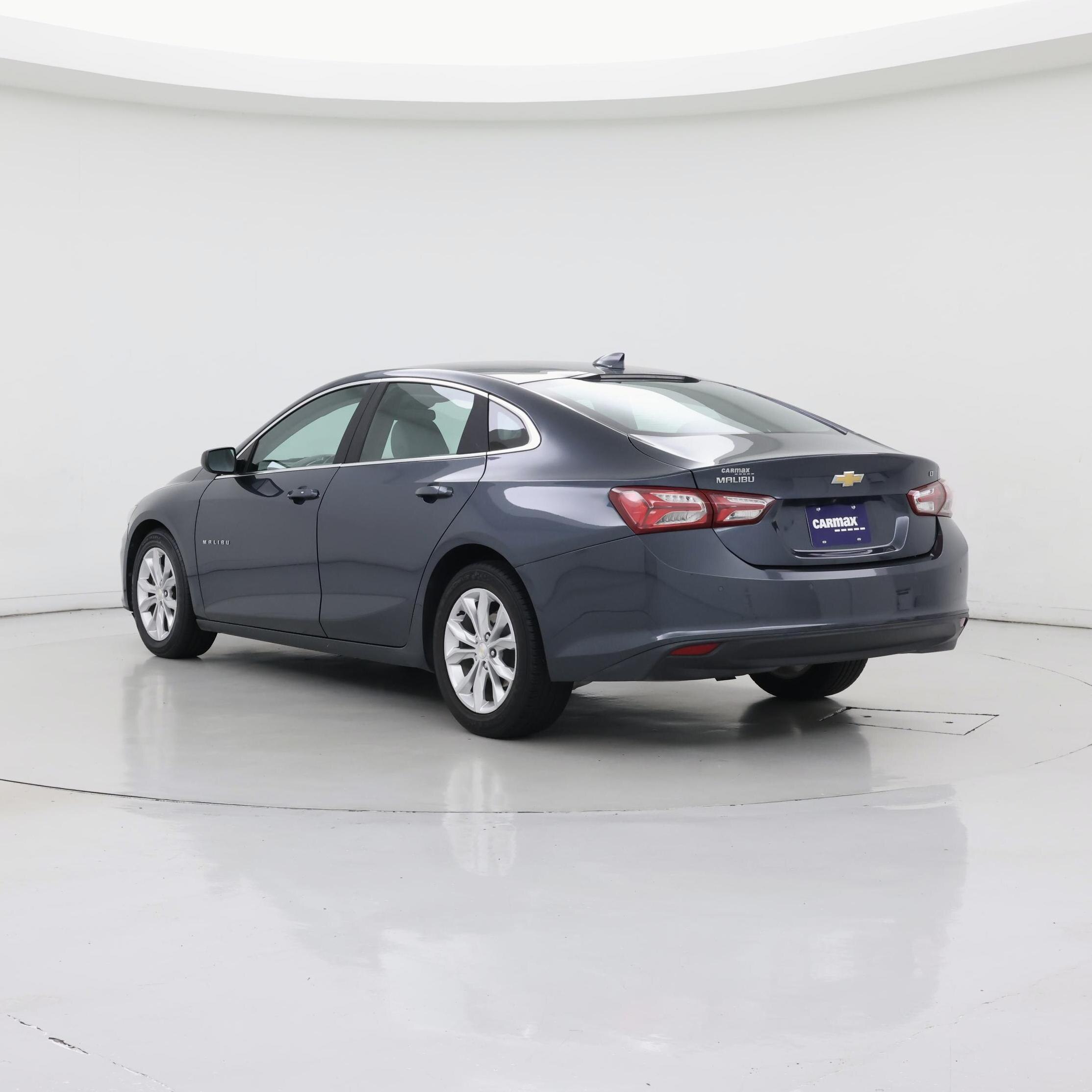 Thumbnail: 2020 Chevrolet Malibu - 2