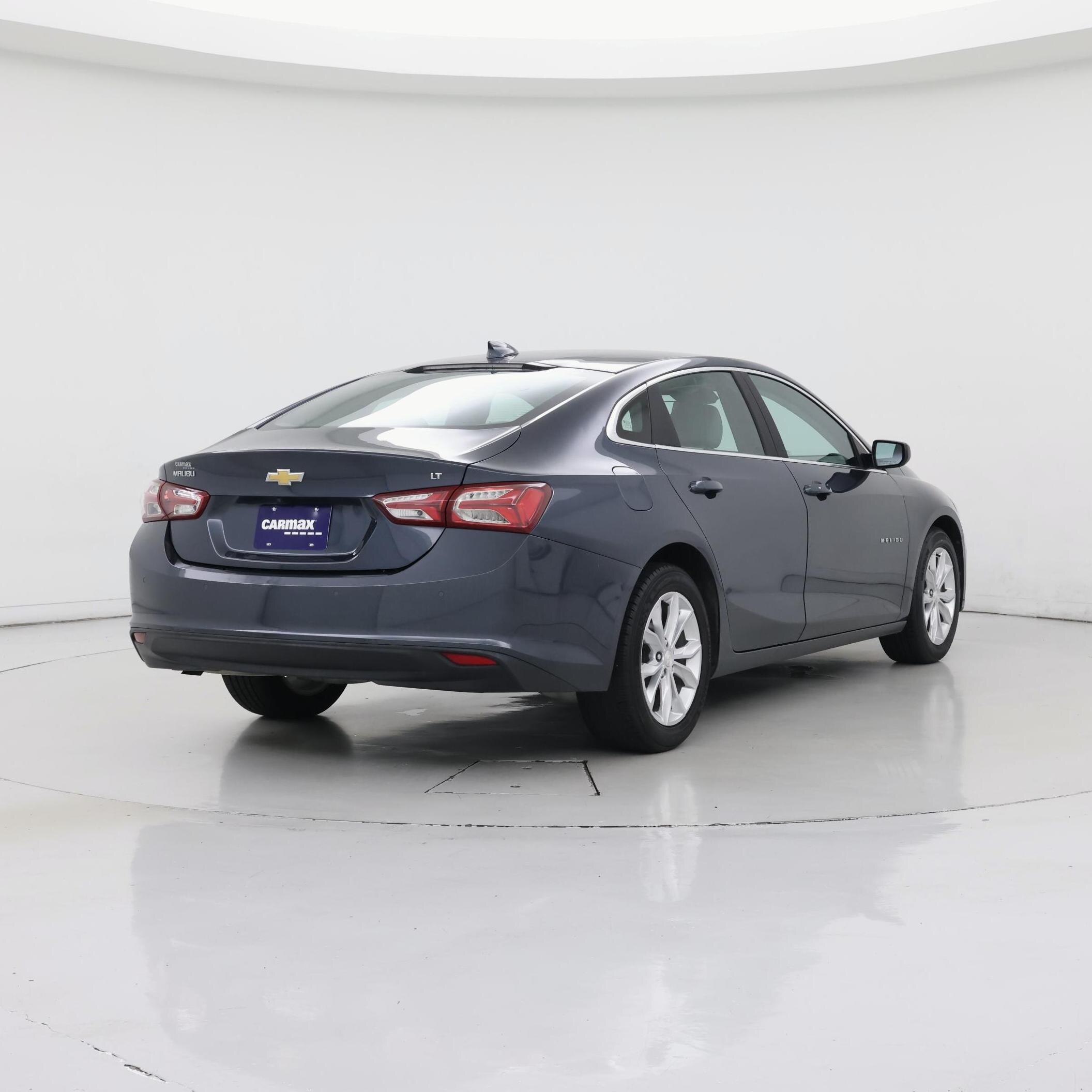 Thumbnail: 2020 Chevrolet Malibu - 8