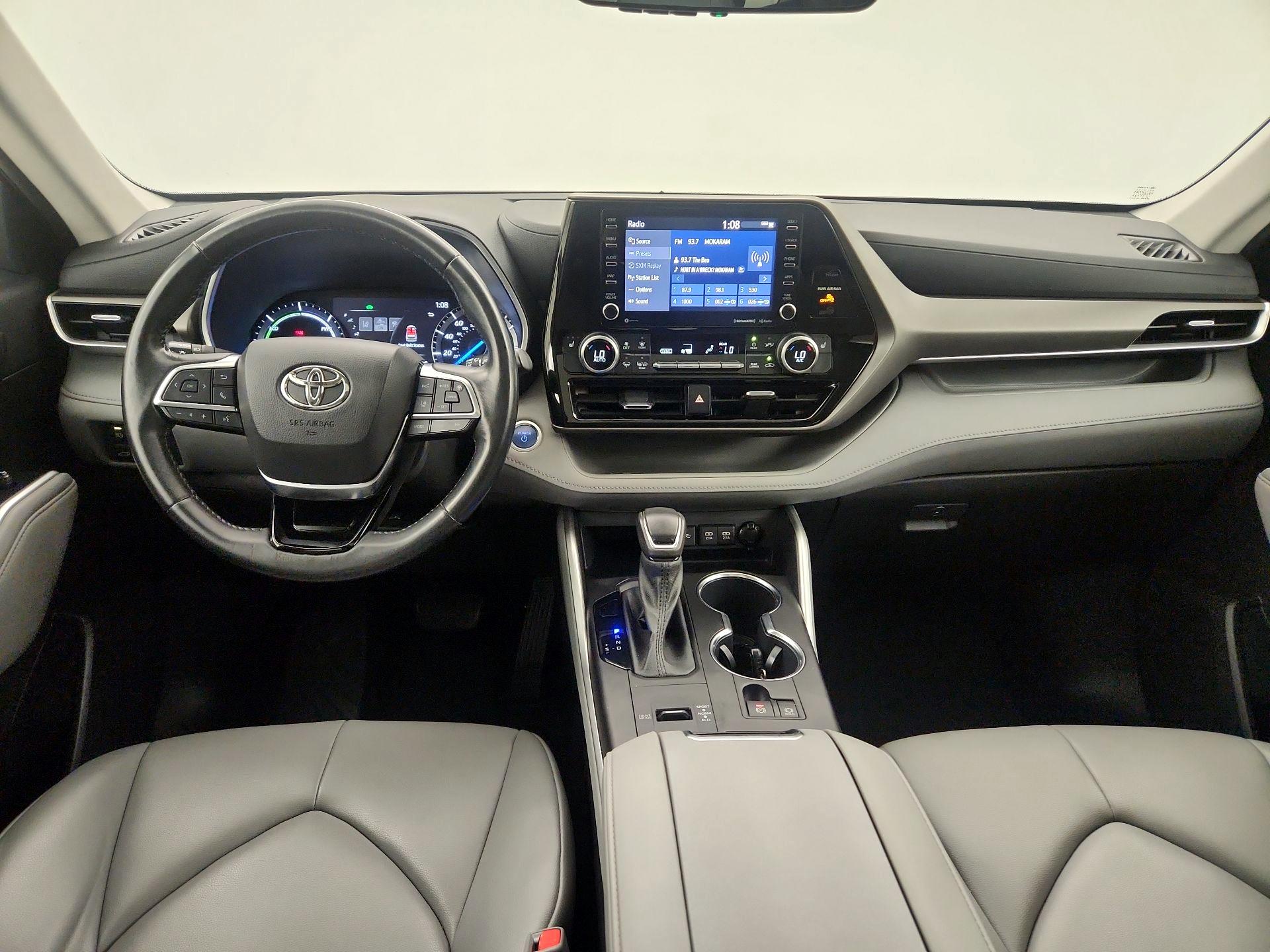 Thumbnail: 2021 Toyota Highlander - 9