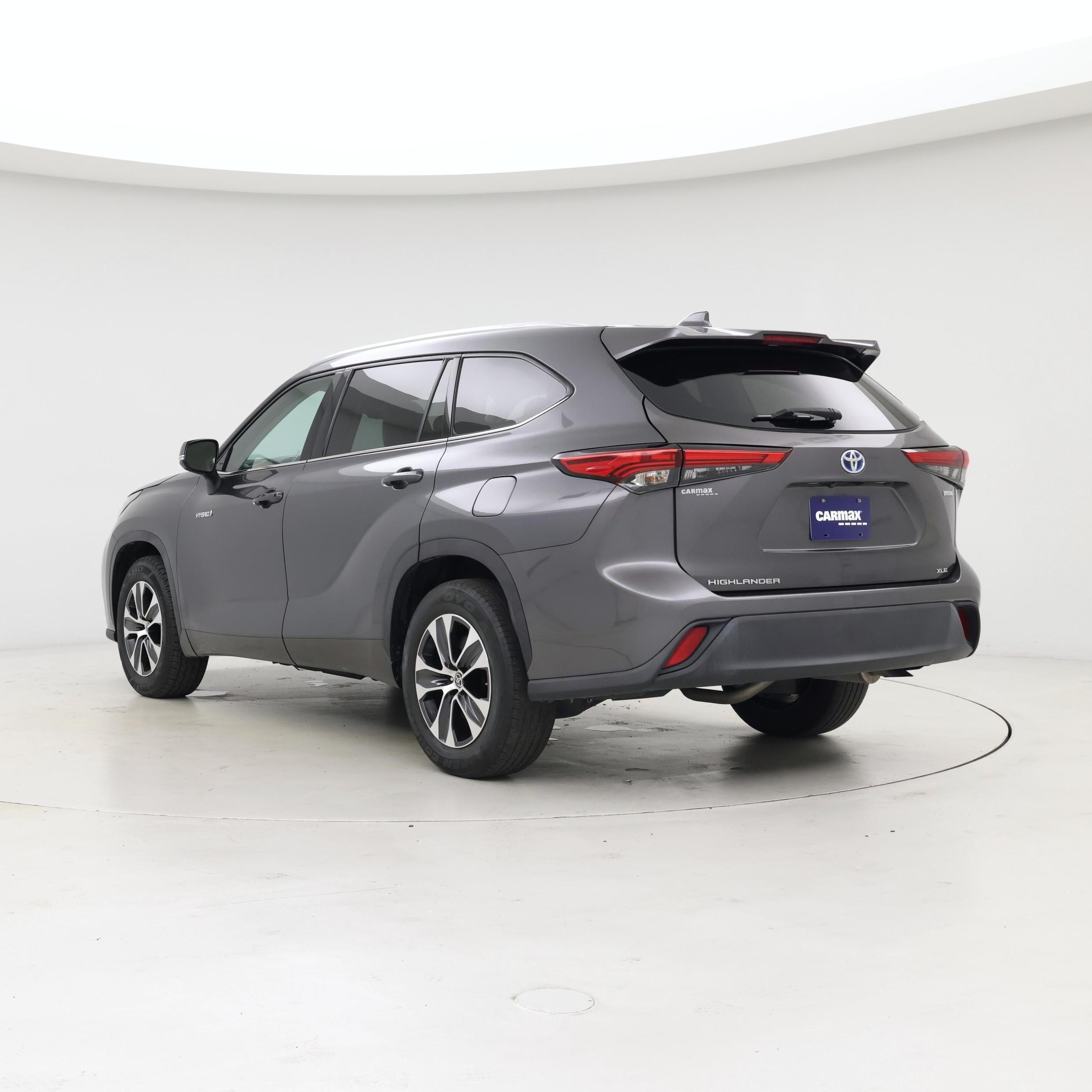 Thumbnail: 2021 Toyota Highlander - 2