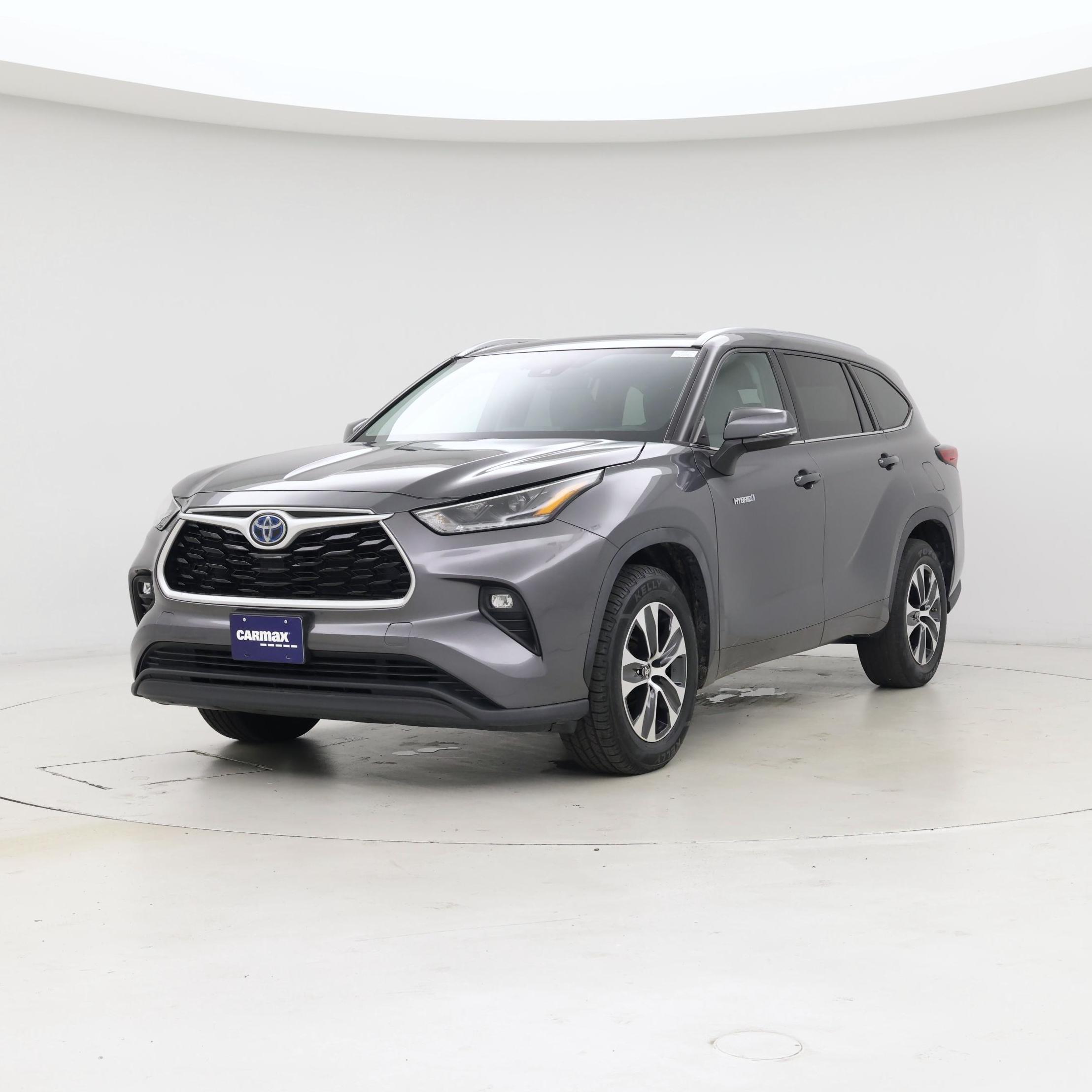 Thumbnail: 2021 Toyota Highlander - 4