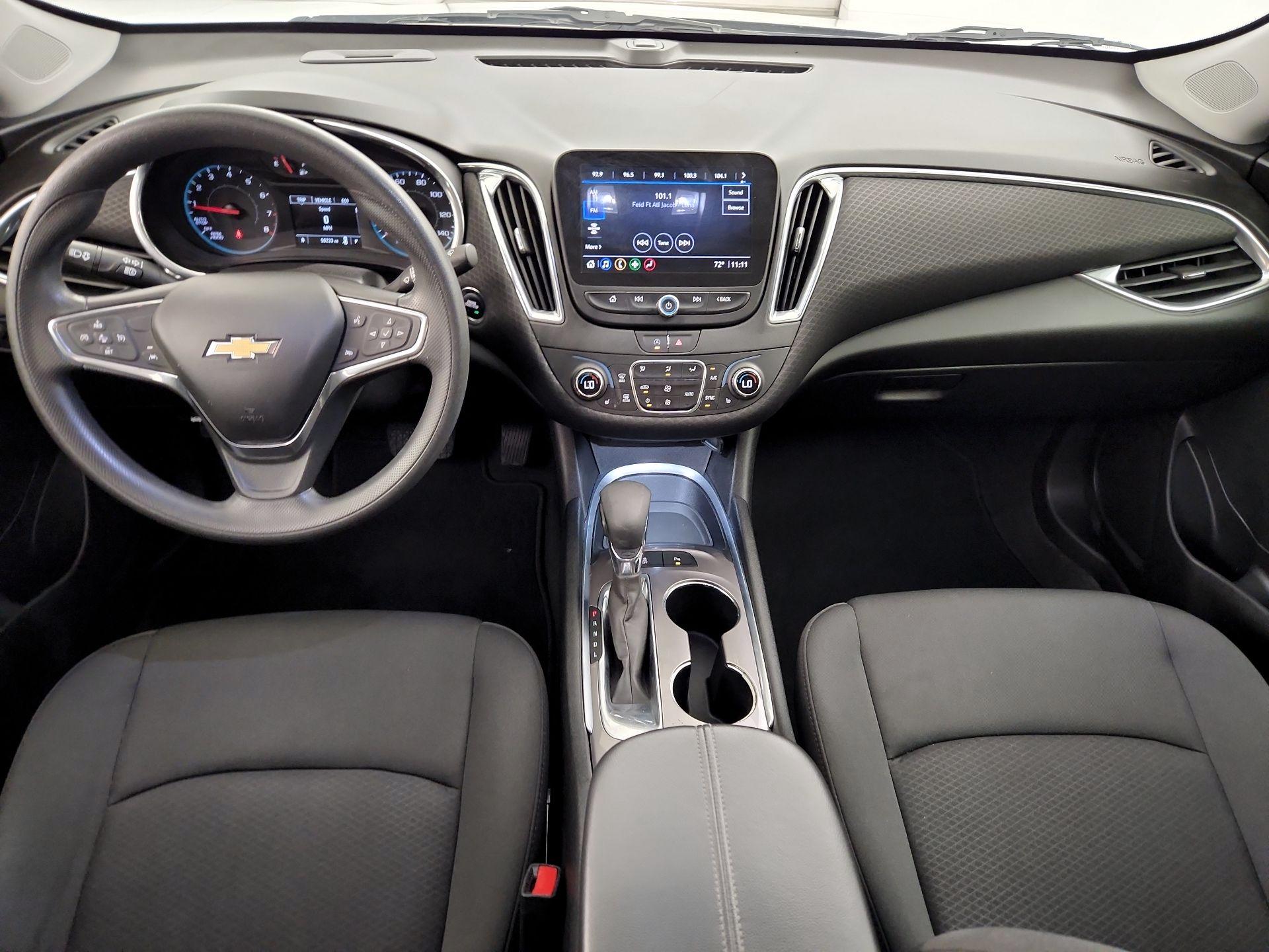 Thumbnail: 2021 Chevrolet Malibu - 9