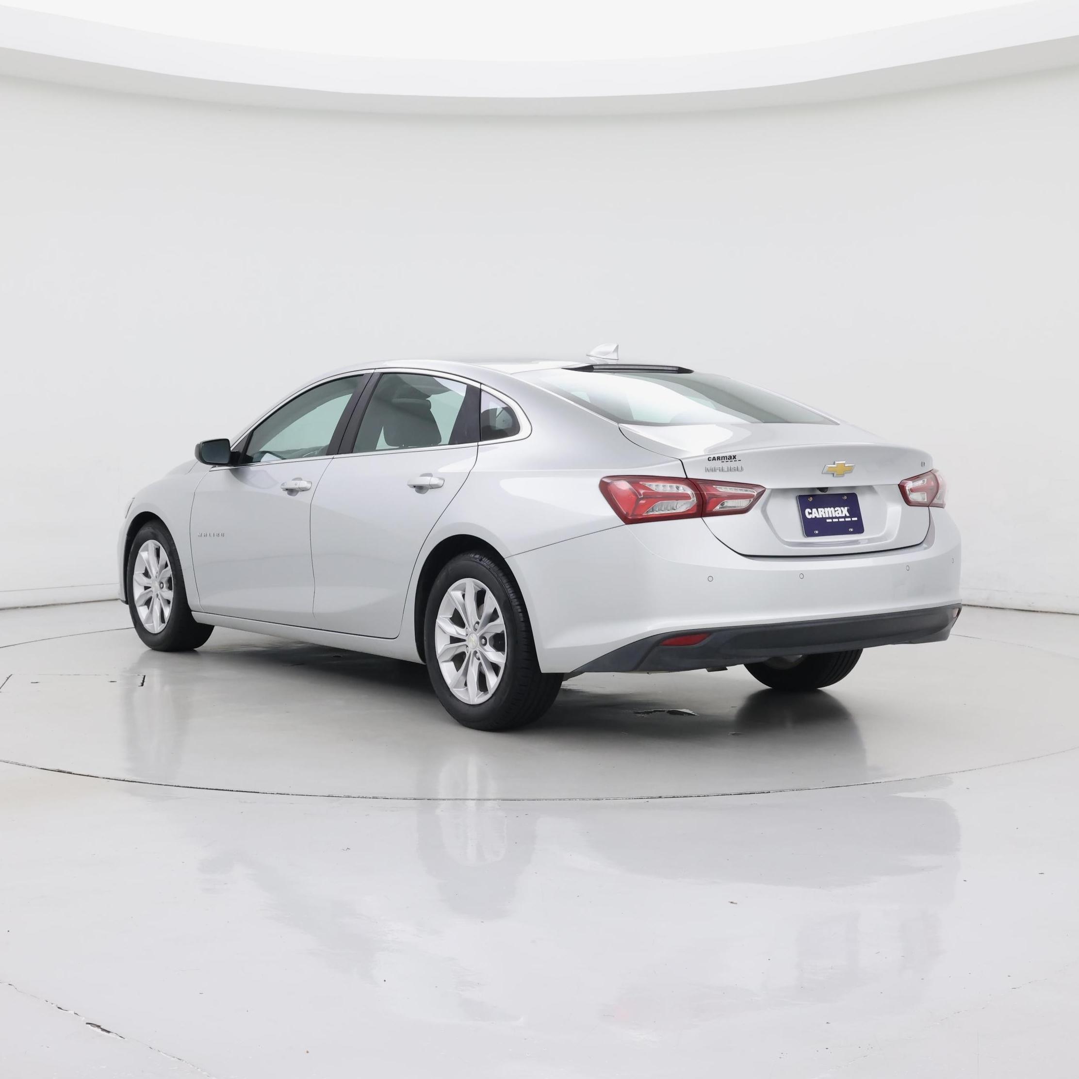 Thumbnail: 2021 Chevrolet Malibu - 2