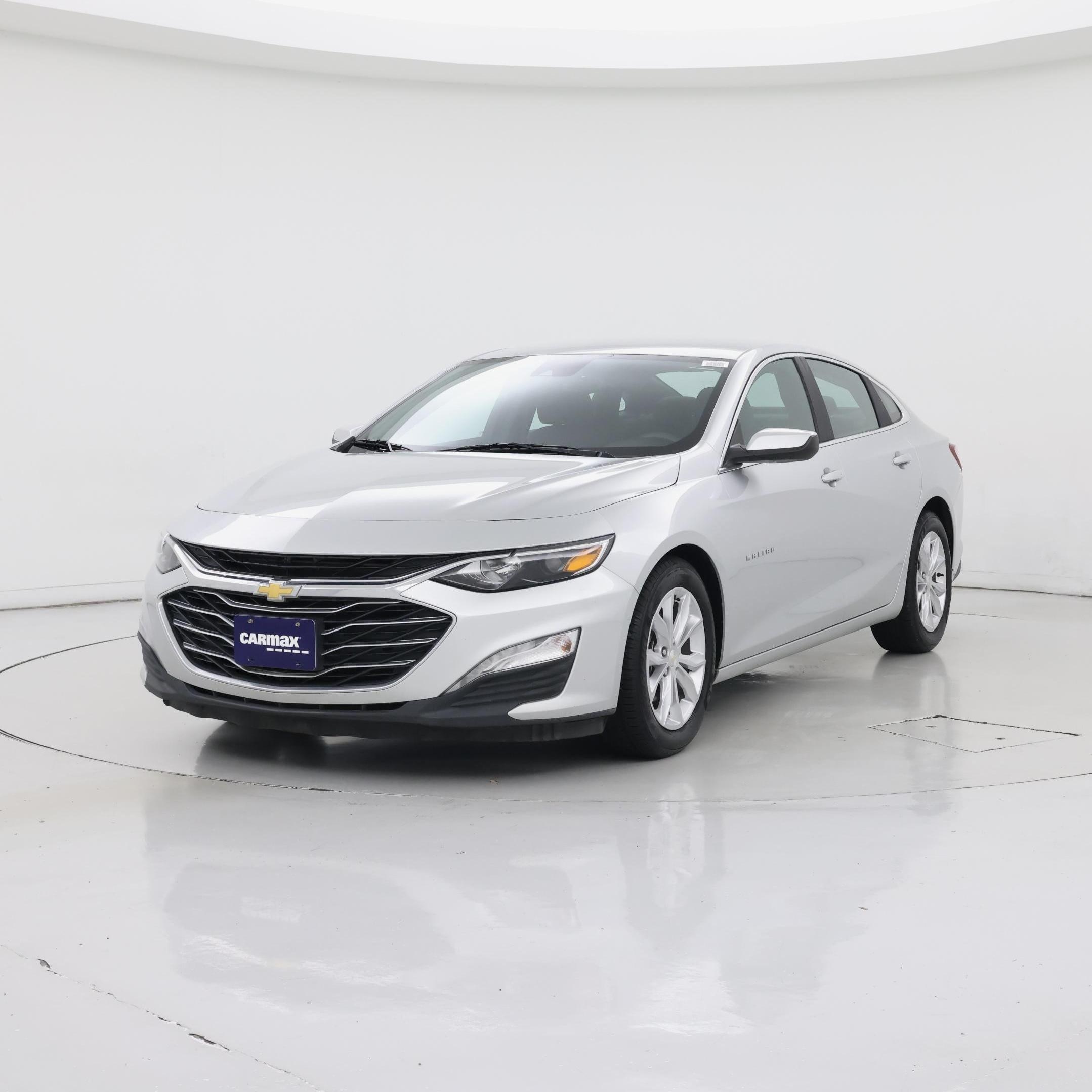Thumbnail: 2021 Chevrolet Malibu - 4