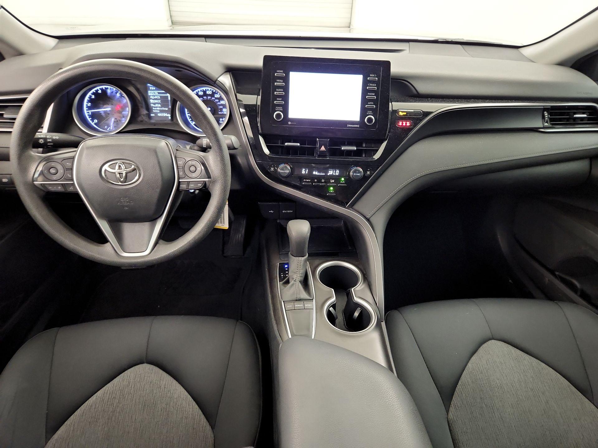 Thumbnail: 2022 Toyota Camry - 9