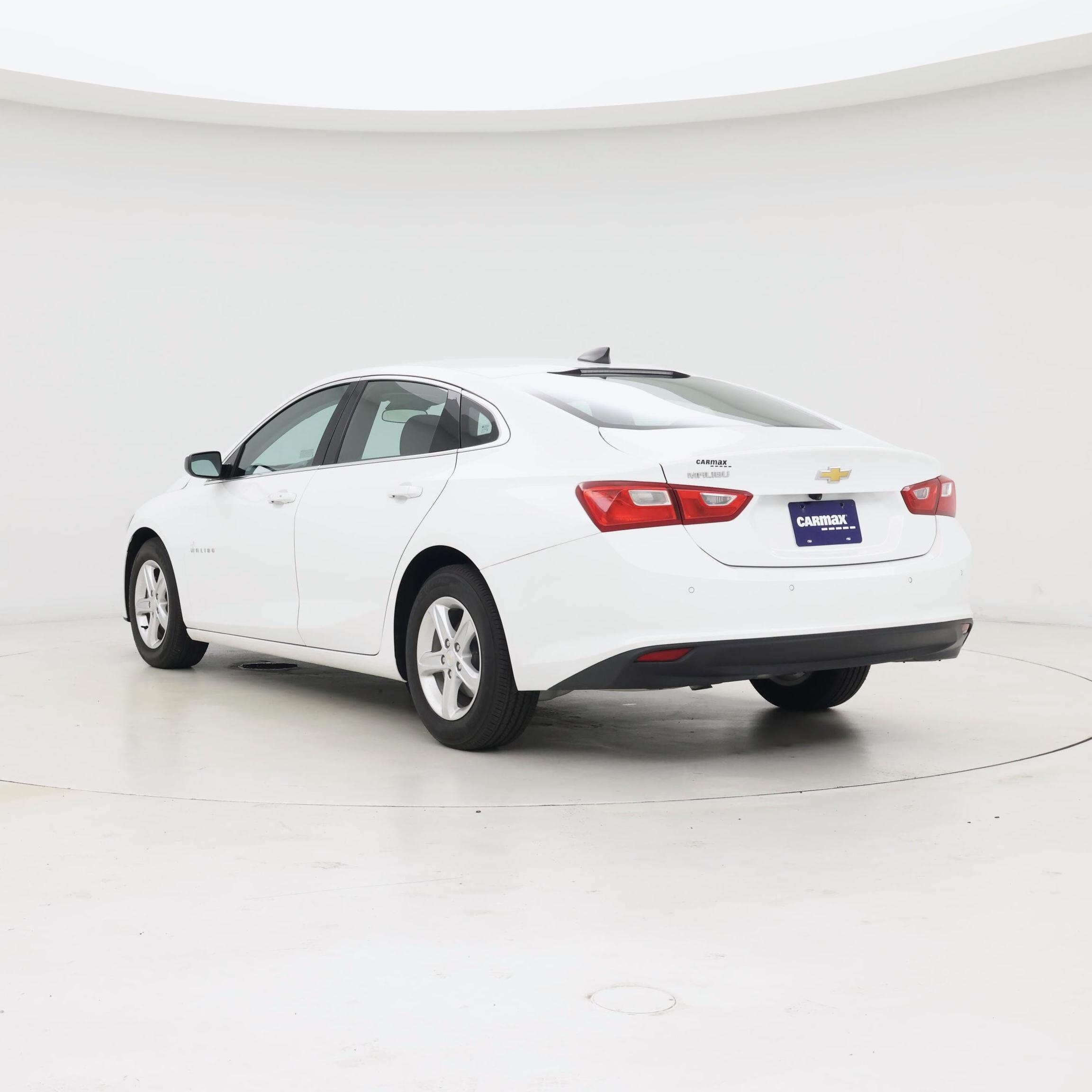 Thumbnail: 2023 Chevrolet Malibu - 2