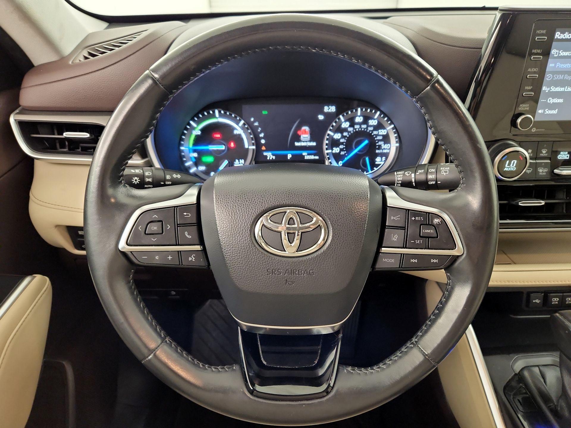 Thumbnail: 2021 Toyota Highlander - 10